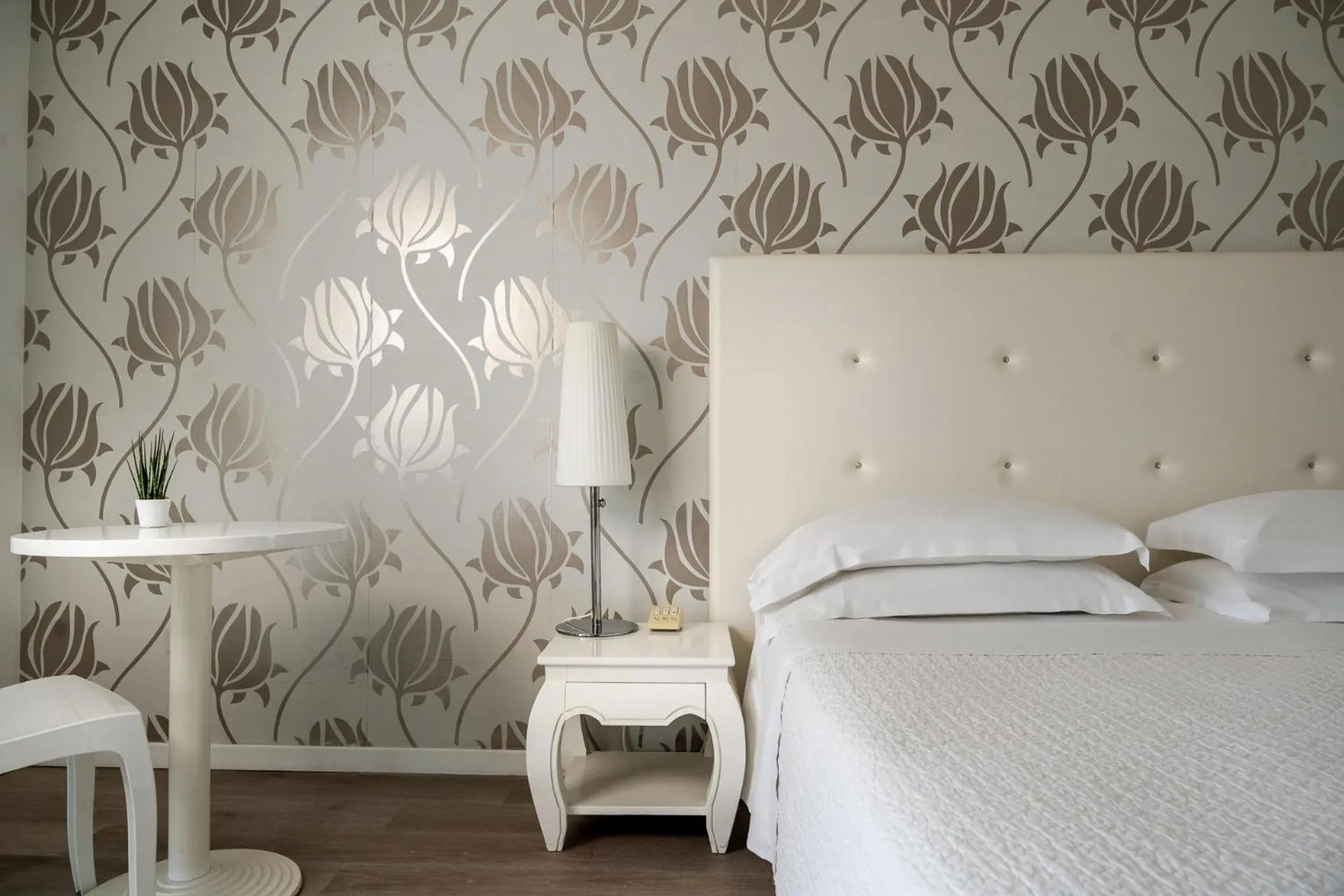 Photo of the whole room, Bed in Hotel Mediterraneo