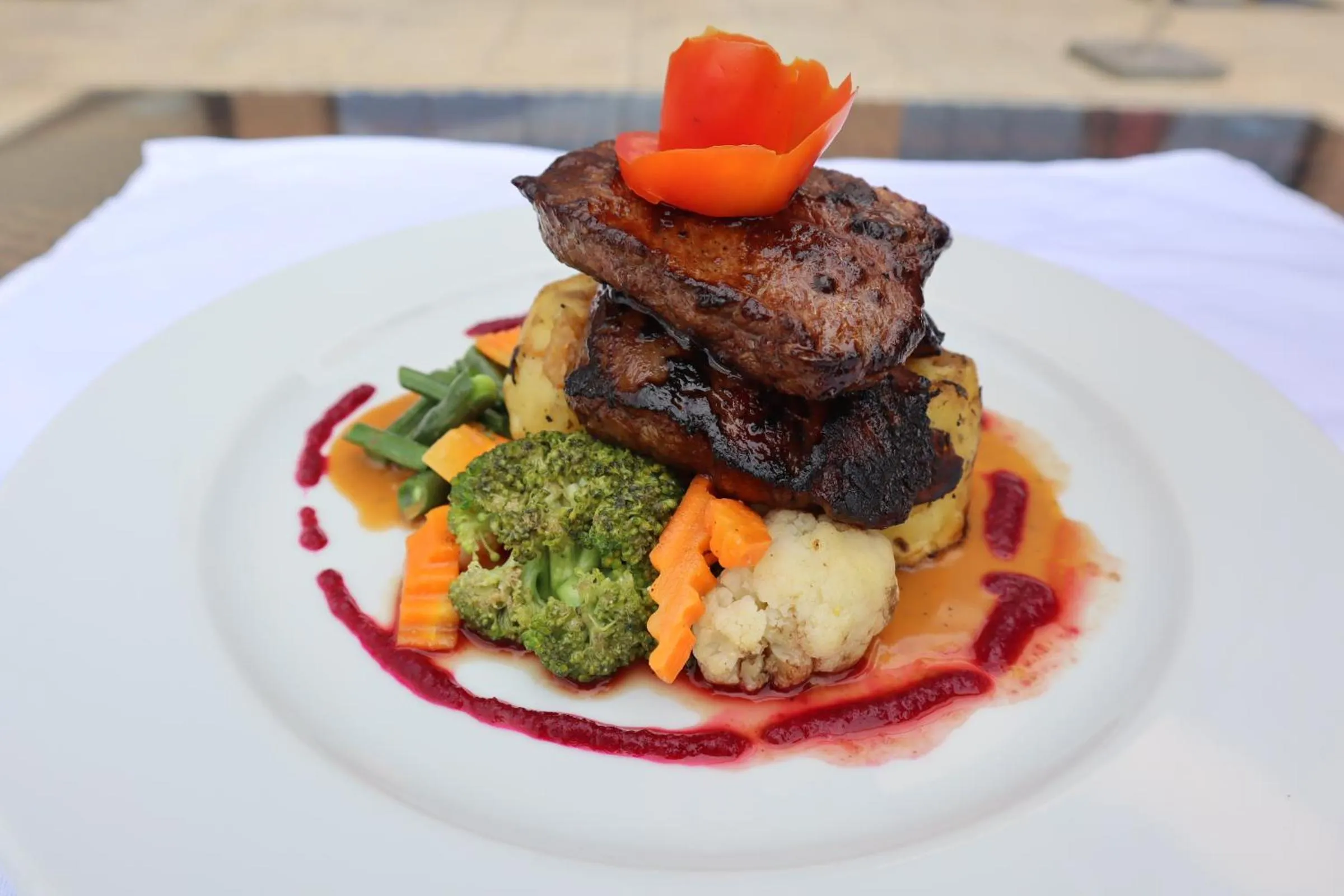 Restaurant/places to eat in The Voice Hotel