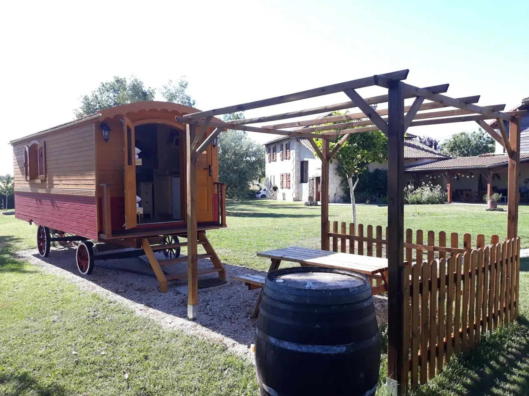 Family Studio in Au Pichet Family Studio in Au Pichet