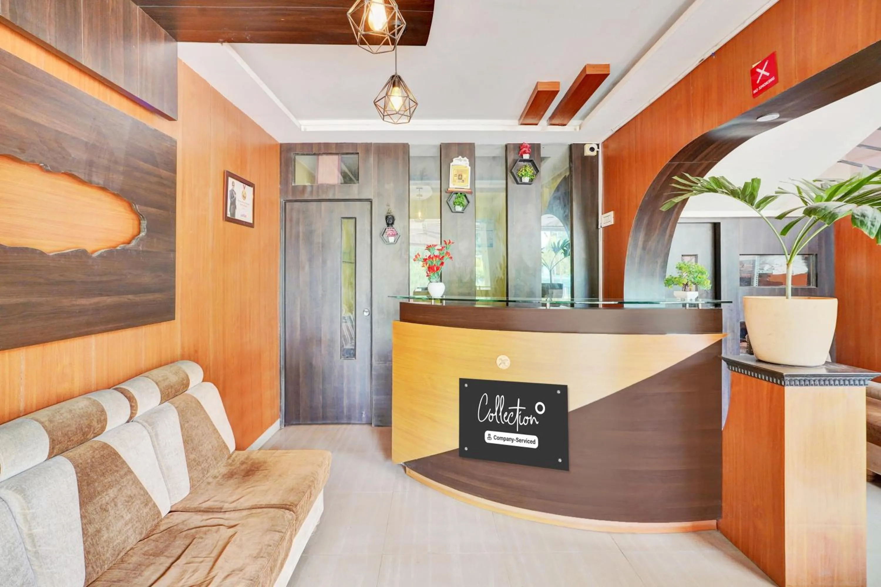 Lobby or reception in Super Collection O Coorg