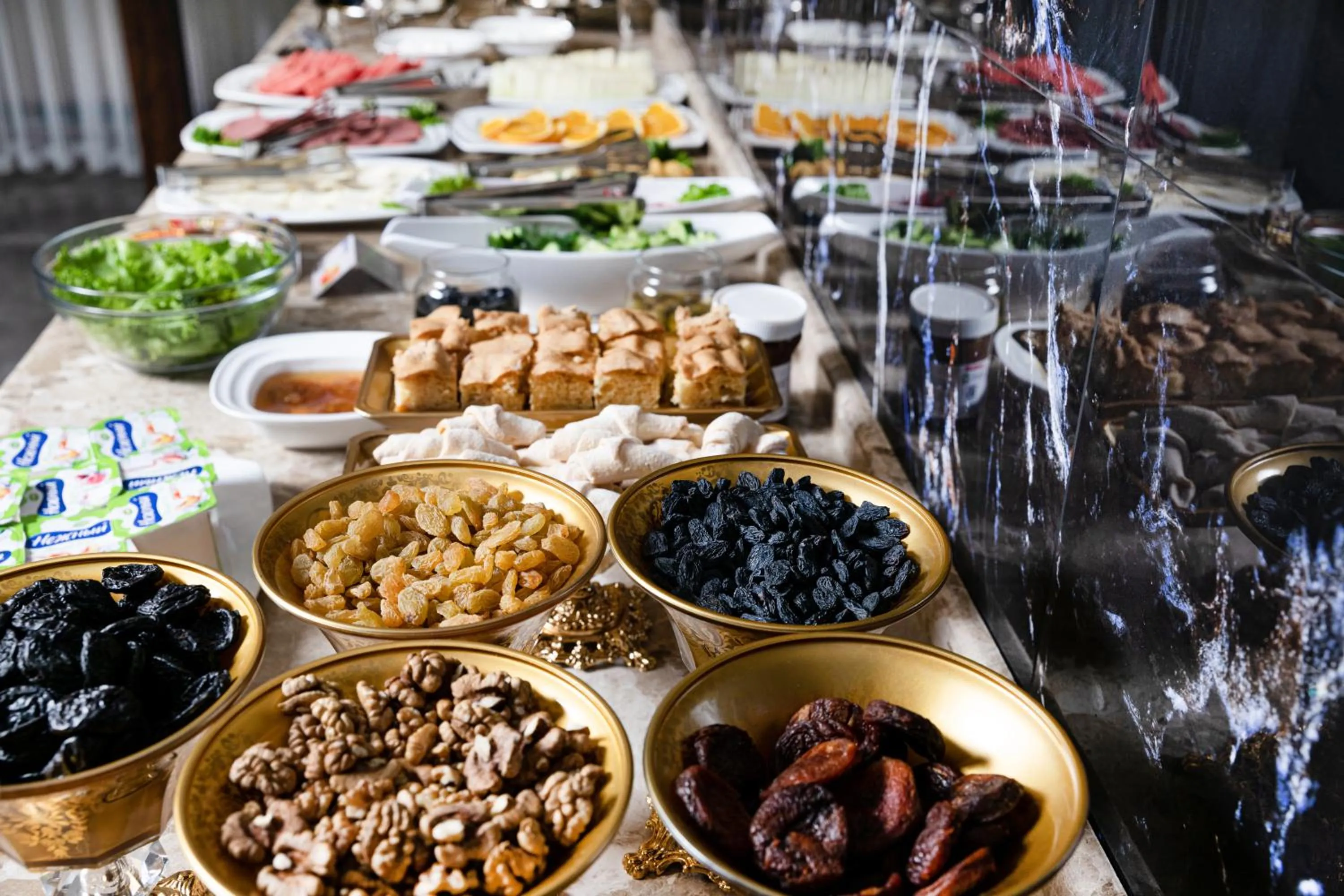 Buffet breakfast in Marokand Spa Hotel