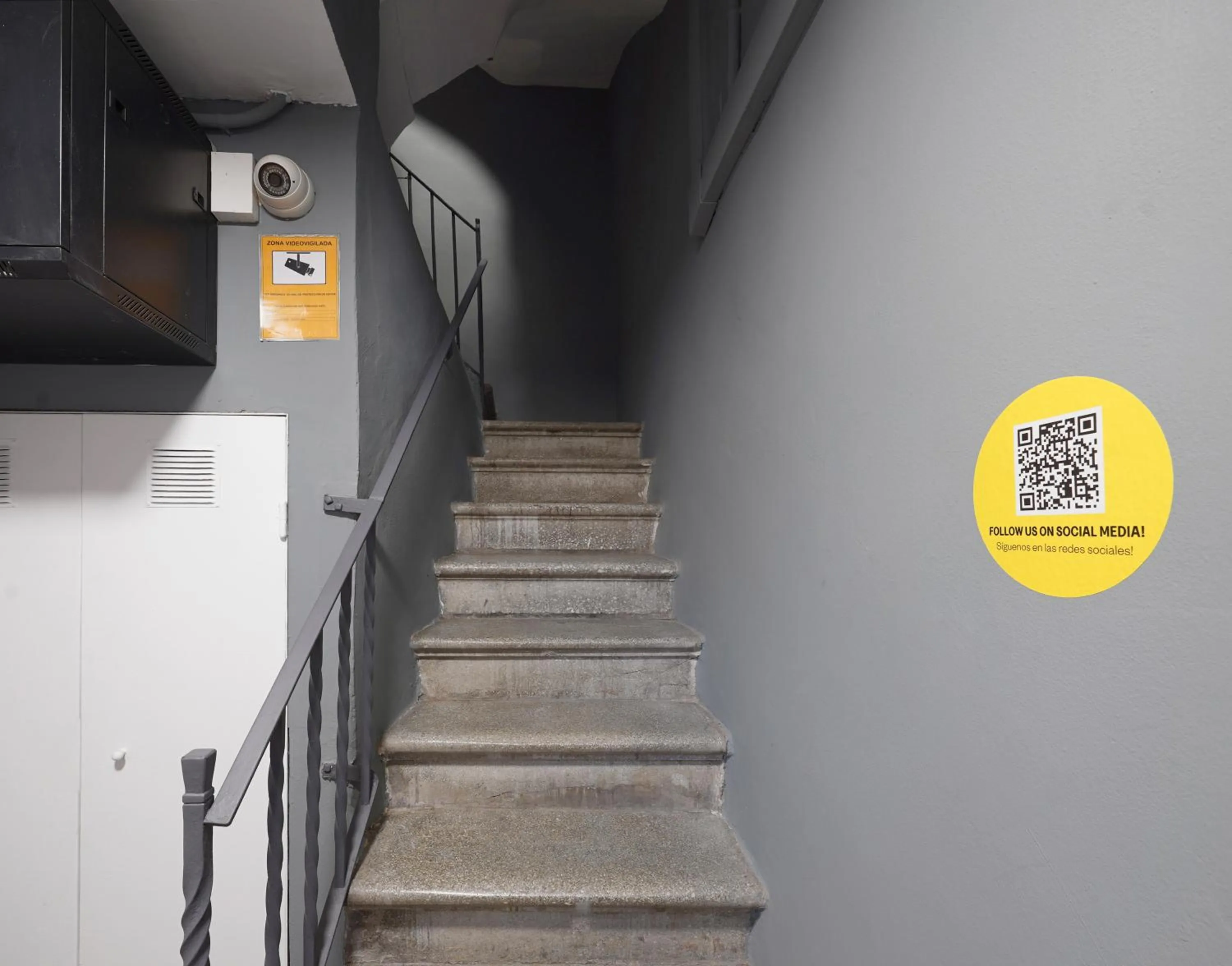 Facade/entrance in Numa Barcelona Lustre