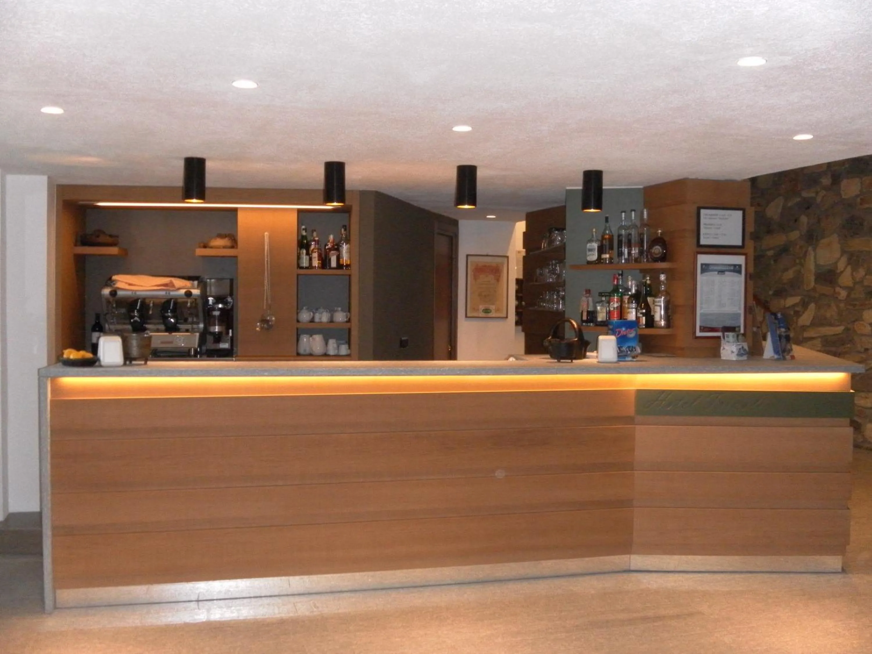Lounge or bar in Hotel Tripoli La Margherita