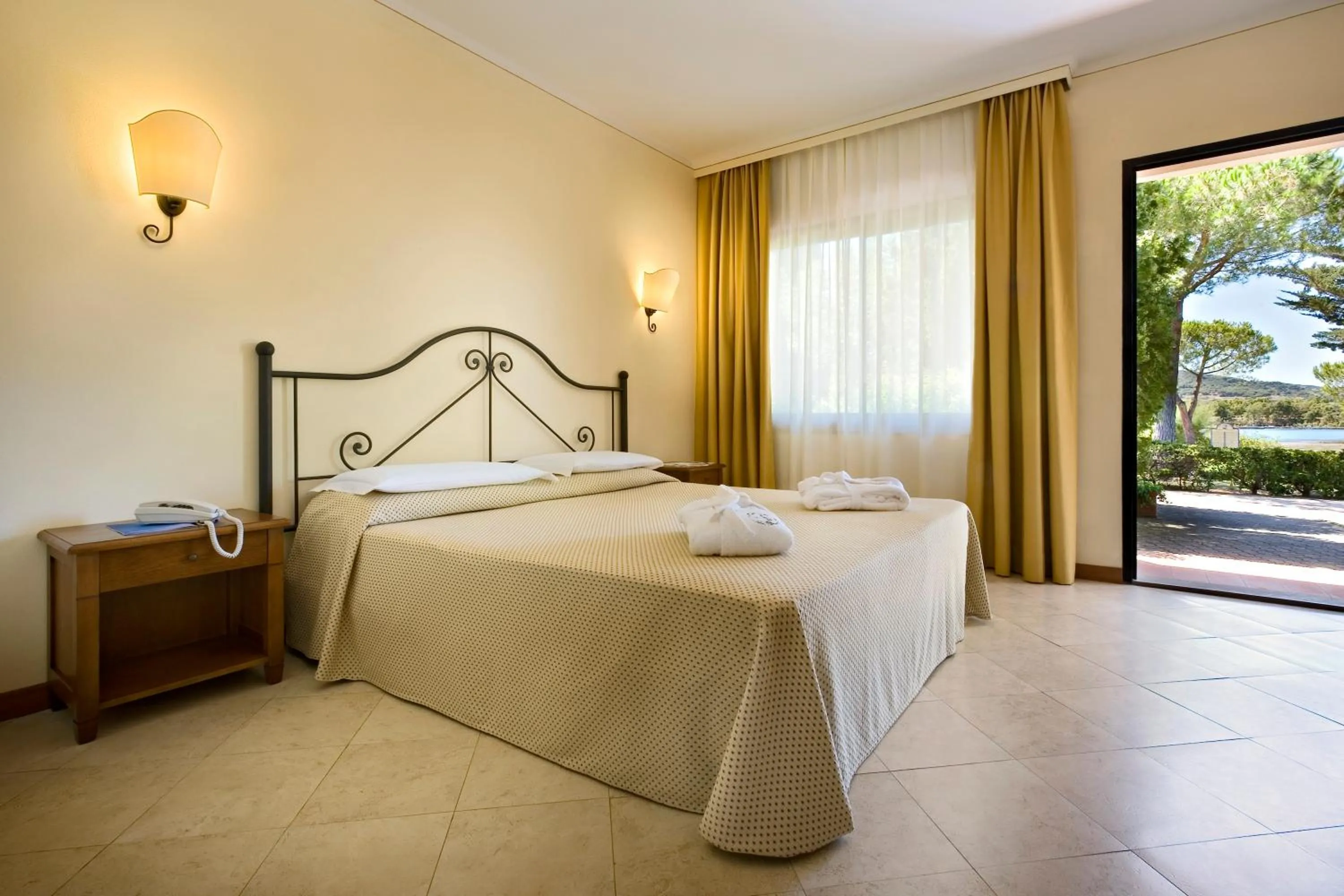 Family Room - single occupancy in Hotel Airone isola d'Elba