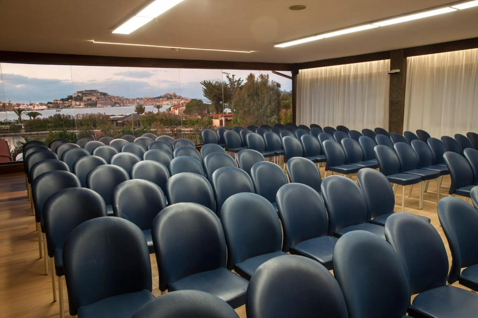 Business facilities in Hotel Airone isola d'Elba