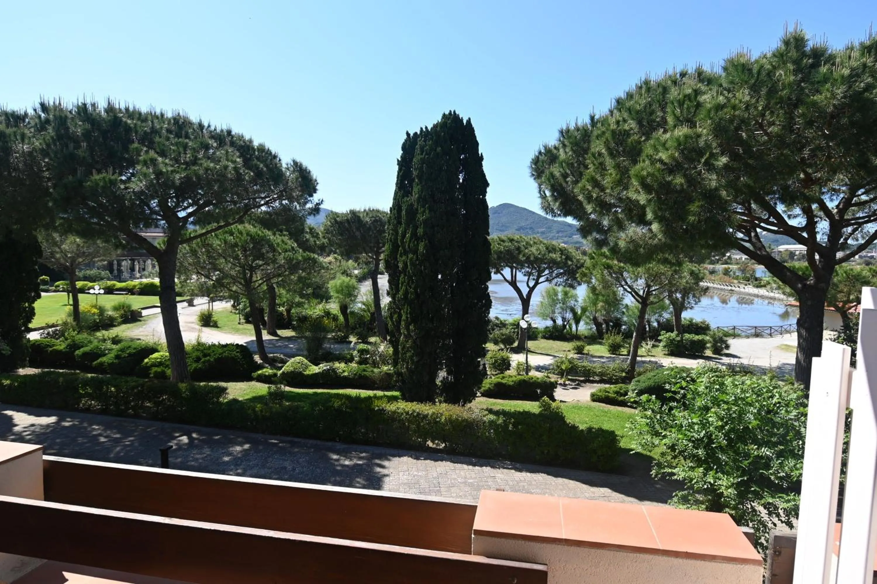 Garden view in Hotel Airone isola d'Elba