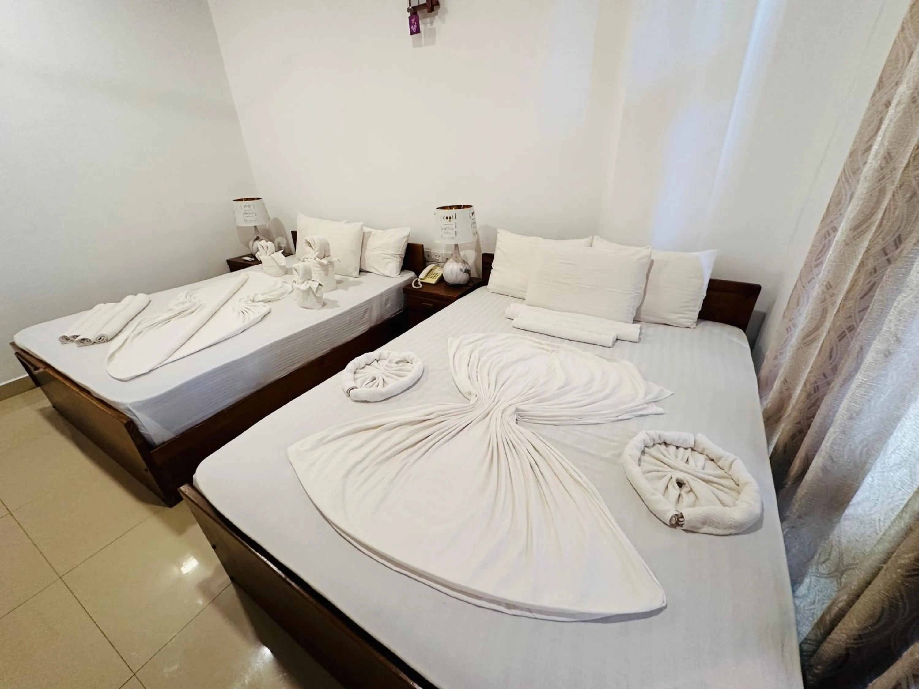 Bed in Gamodh Citadel Resort