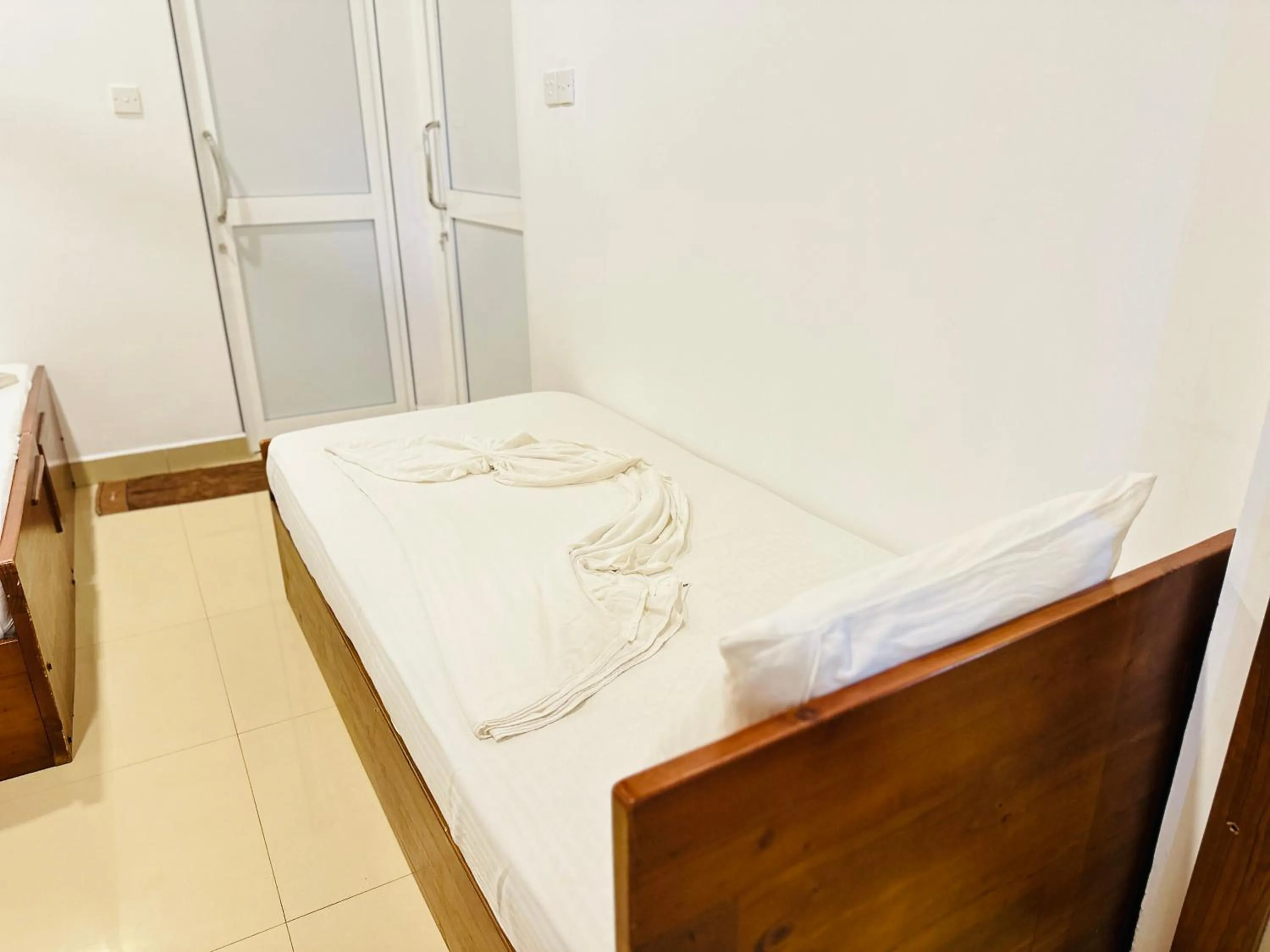 Bed in Gamodh Citadel Resort