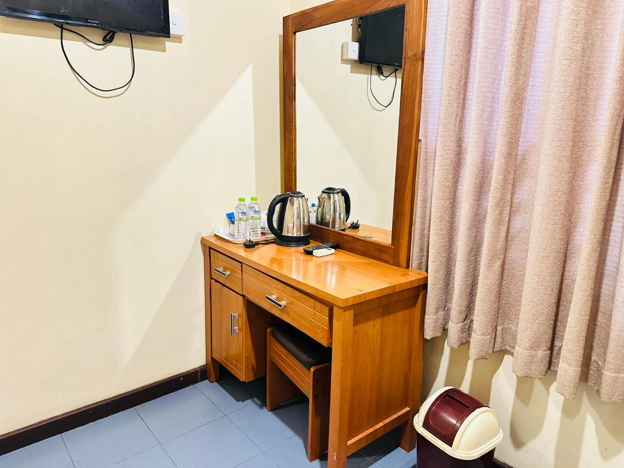 Coffee/tea facilities in Gamodh Citadel Resort