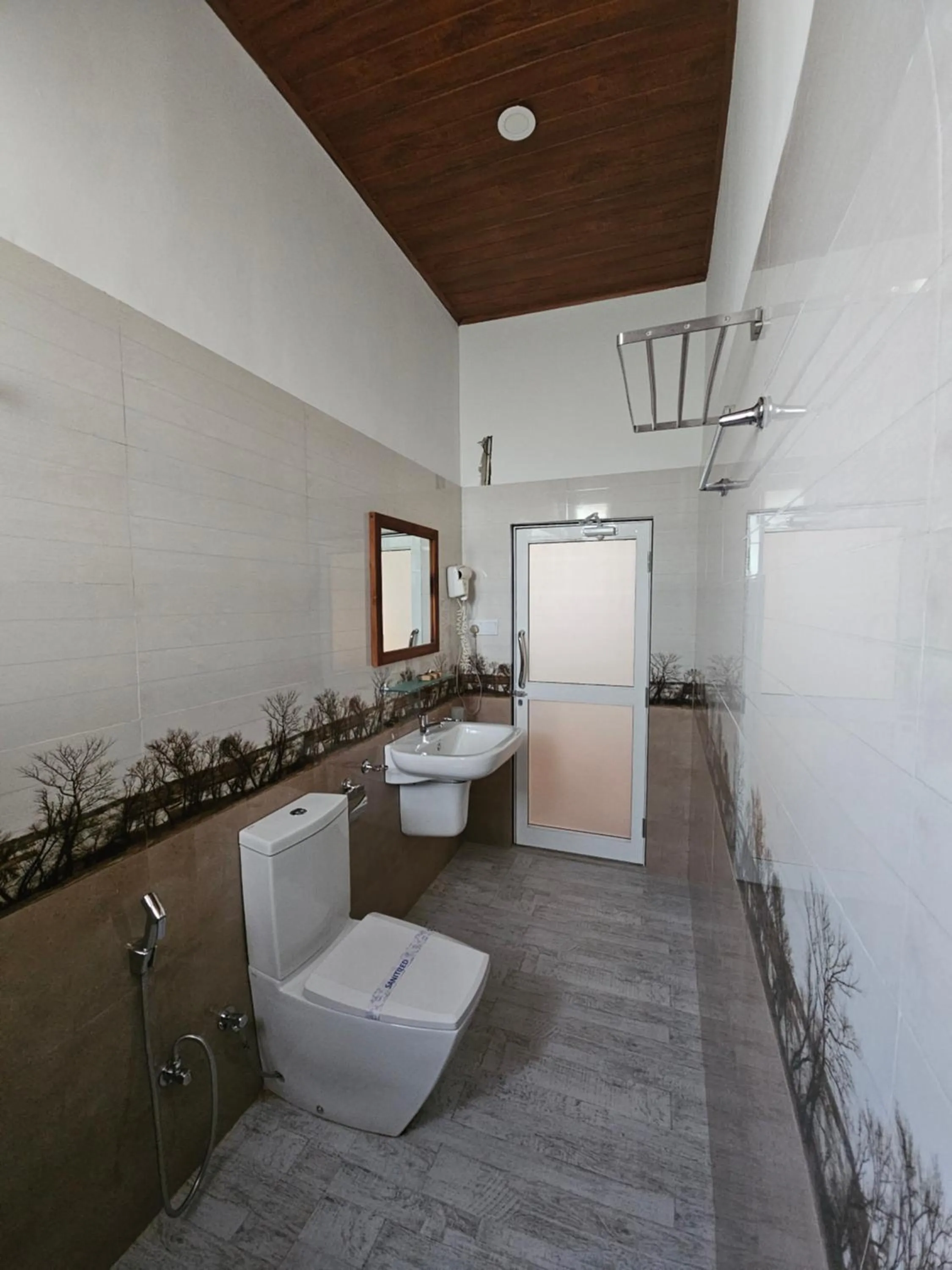 Bathroom in Gamodh Citadel Resort