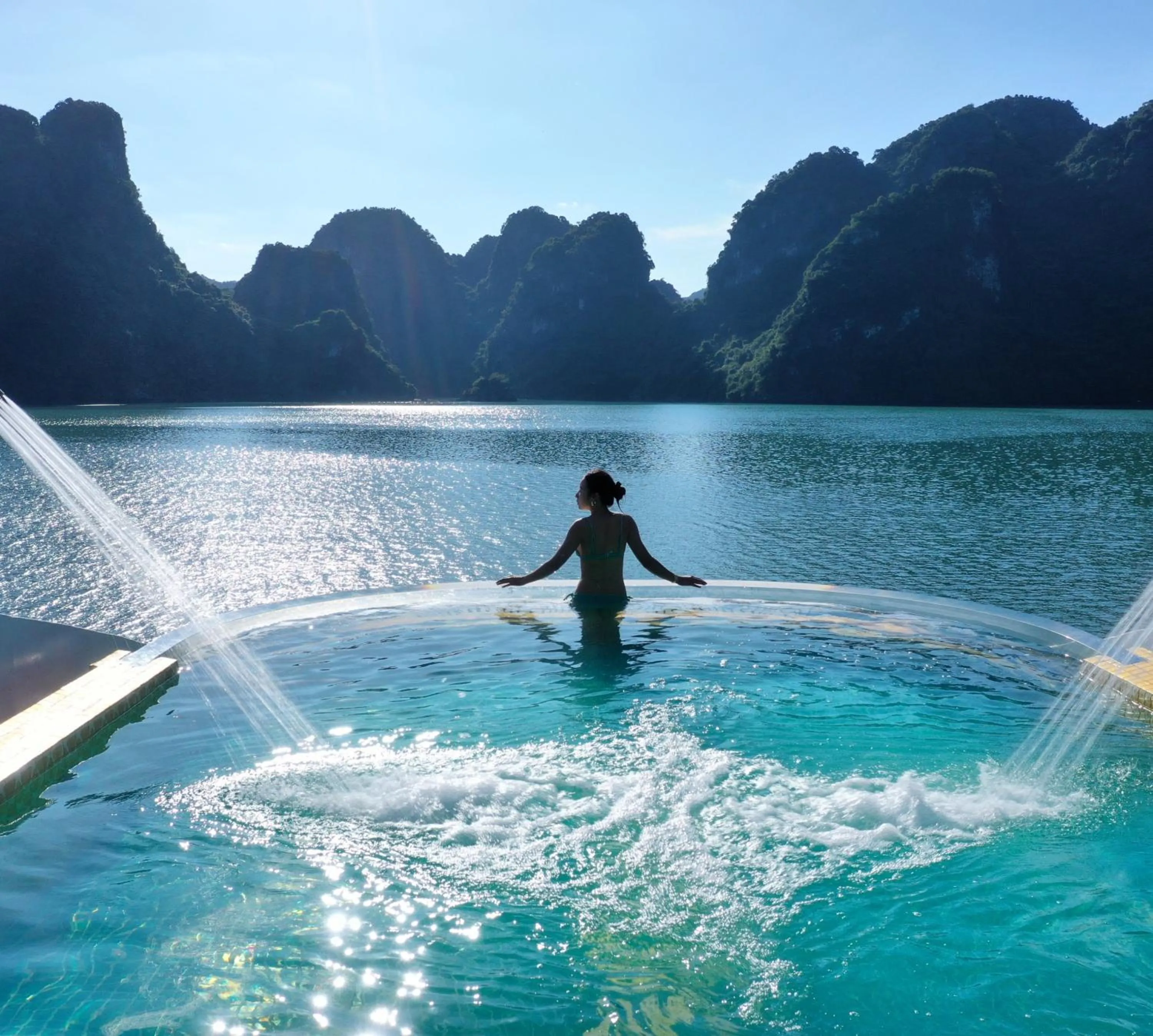 Natural landscape in Elite of the Seas