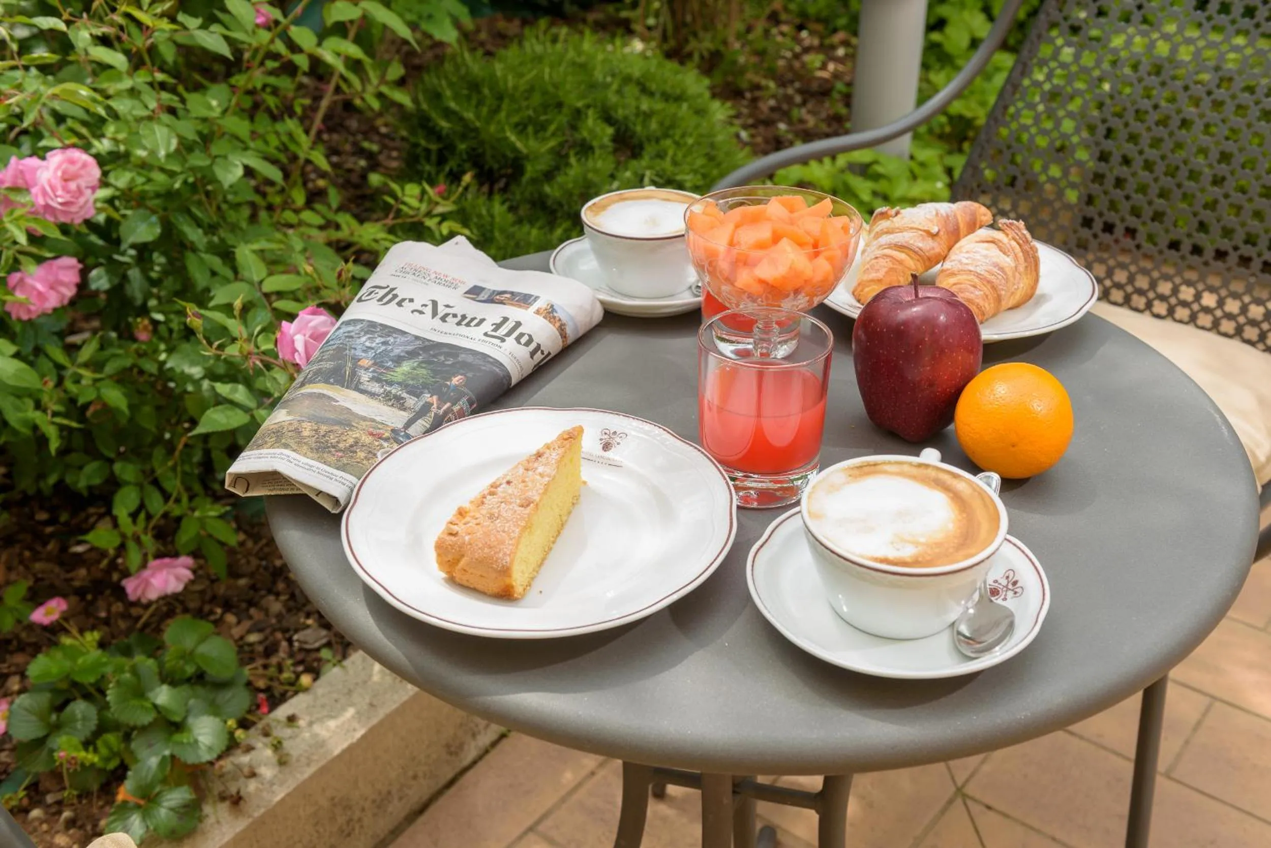 Patio in Hotel Corsignano
