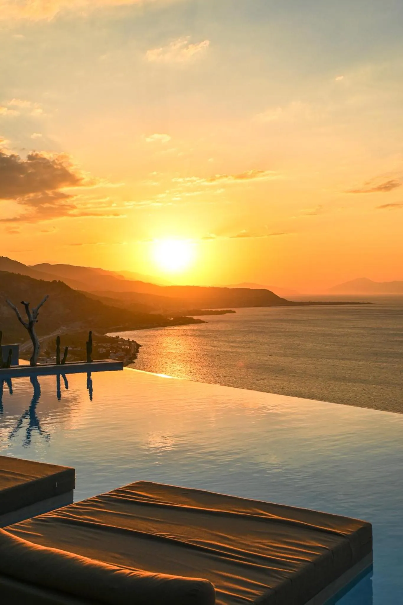 Restaurant/places to eat in ​Le Grand Bleu Resort