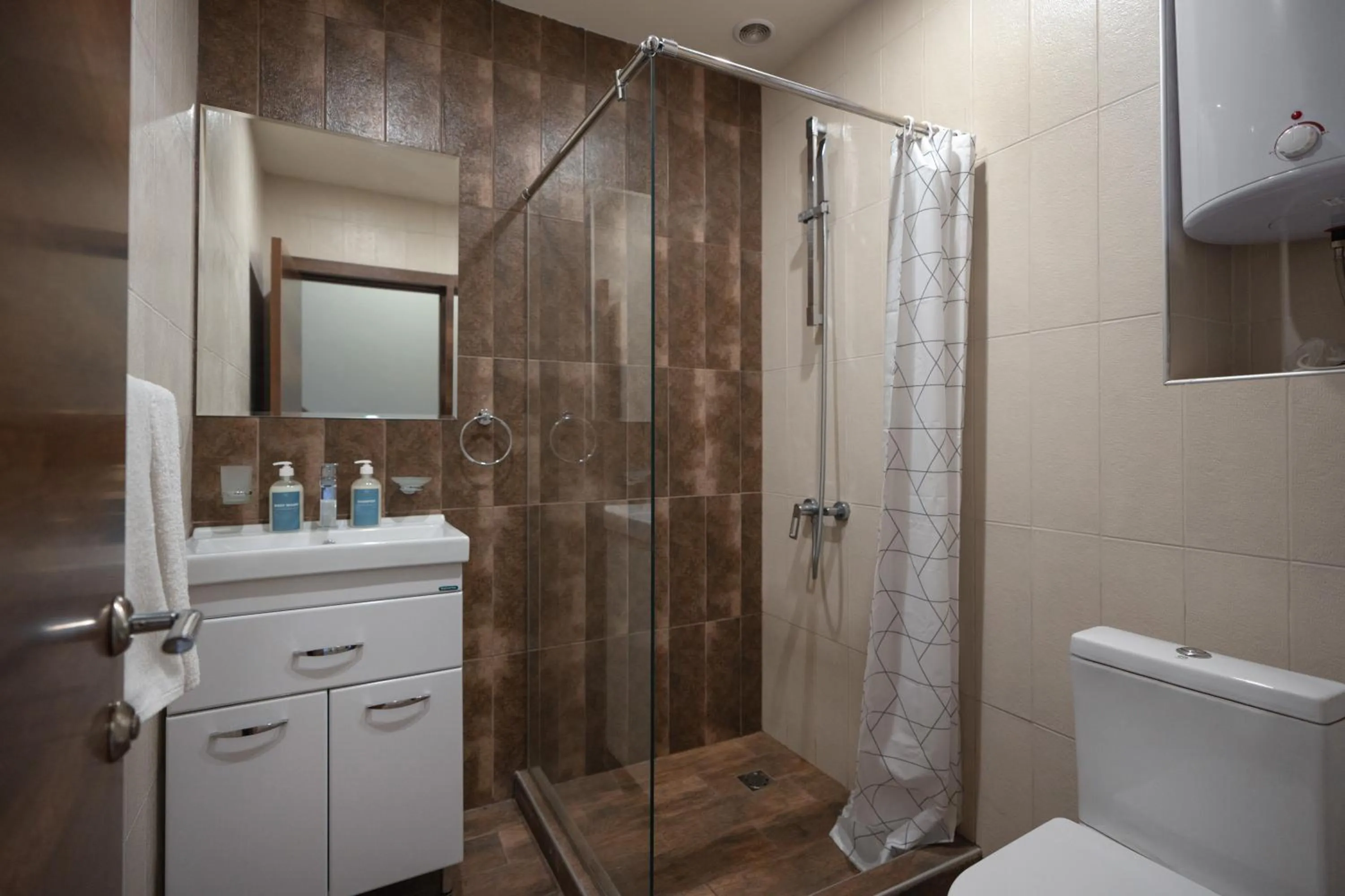 Shower in RIS Holiday Apartments Tsaghkadzor