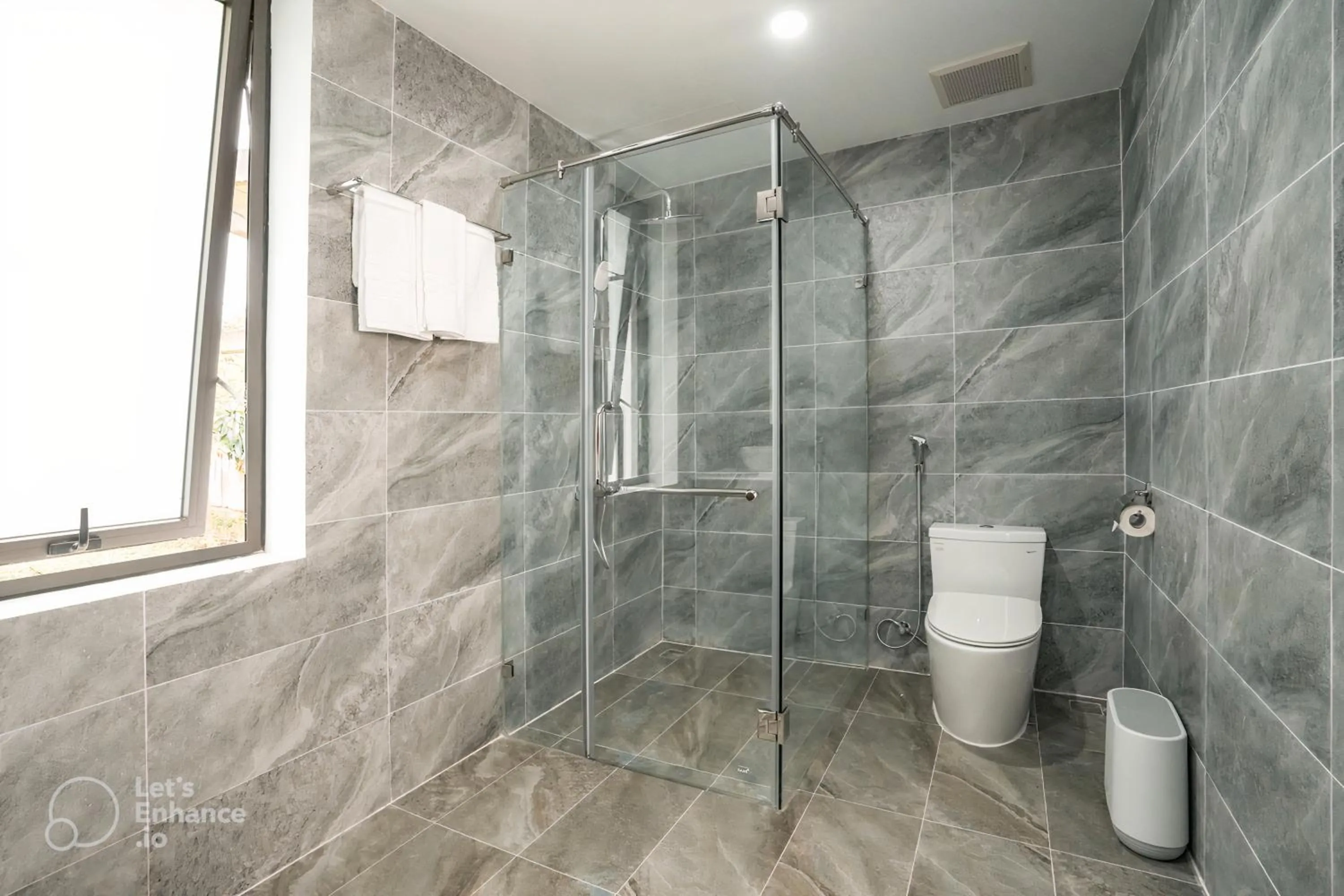 Bathroom in DAD Resort Phú Quốc