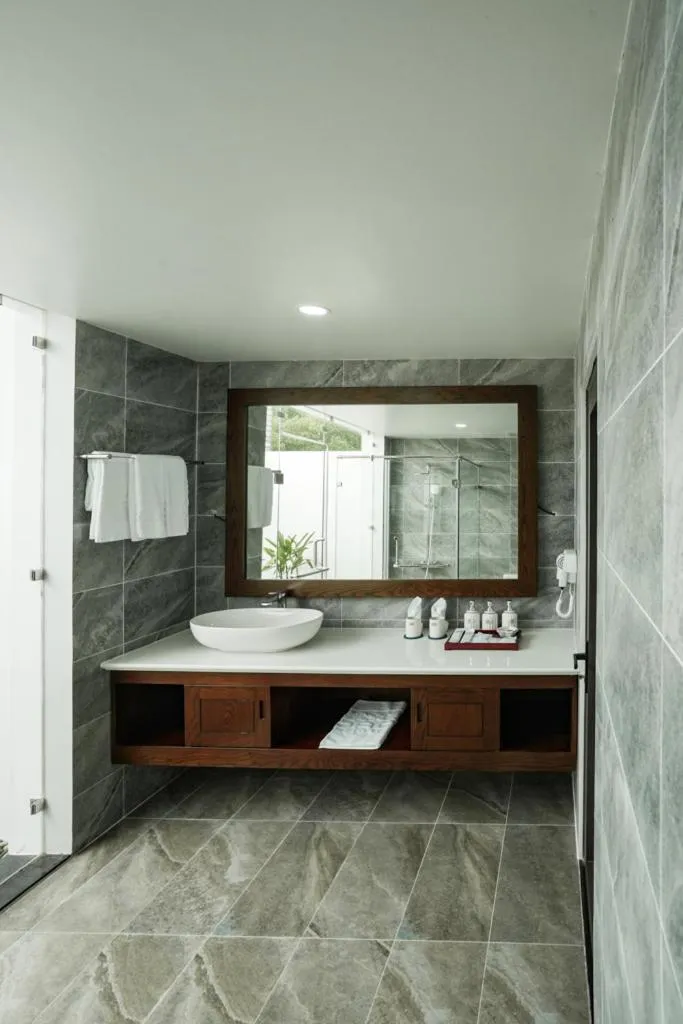 Bathroom in DAD Resort Phú Quốc