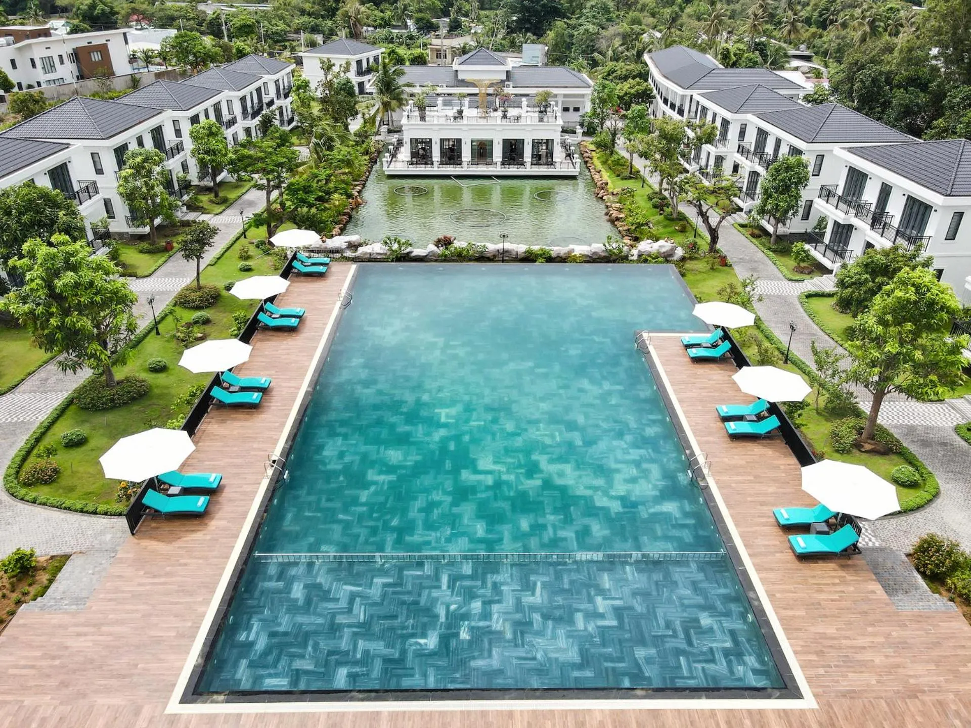 Pool view in DAD Resort Phú Quốc