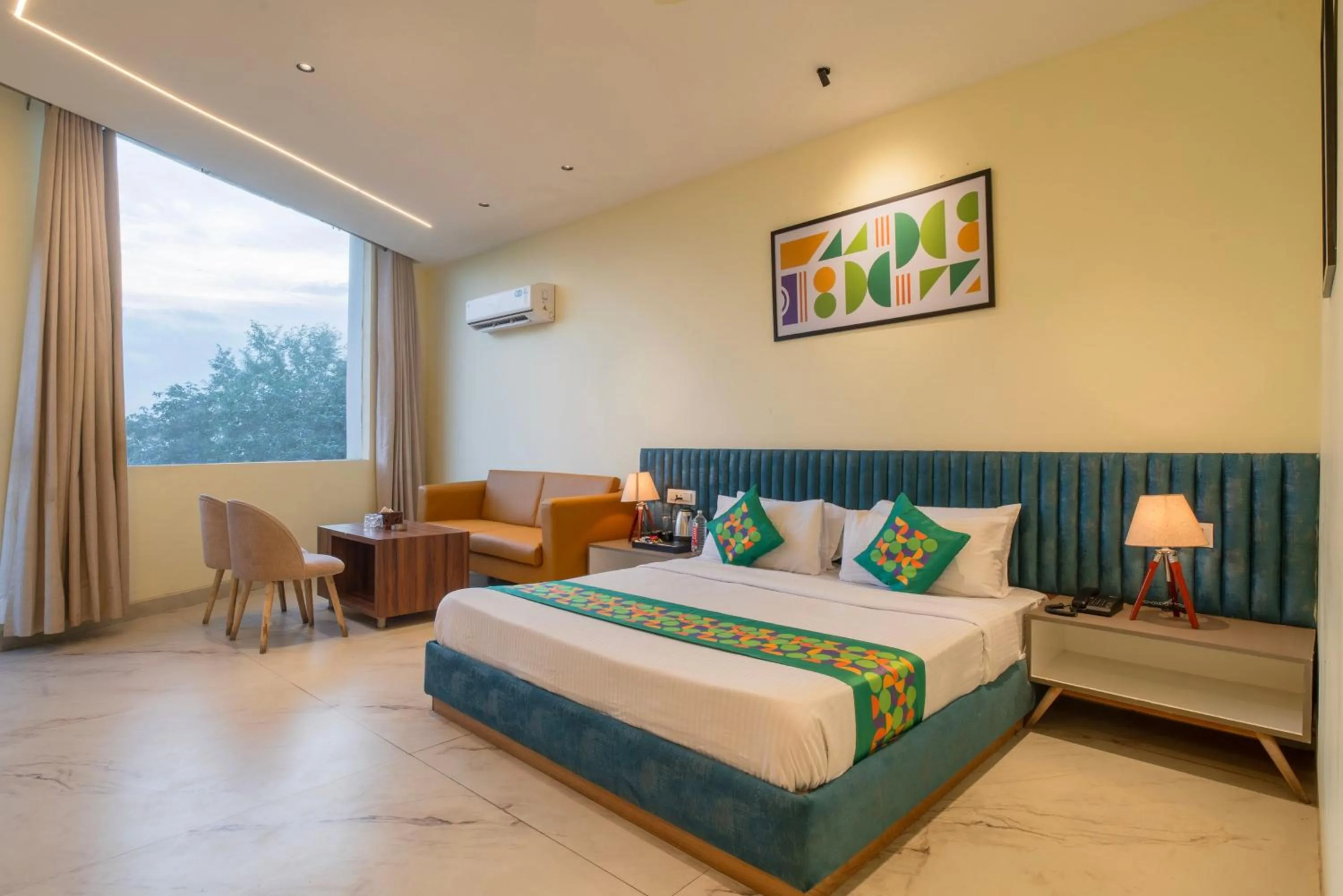 Bedroom, Bed in Treebo The Mountain Deer Valley Near PGI