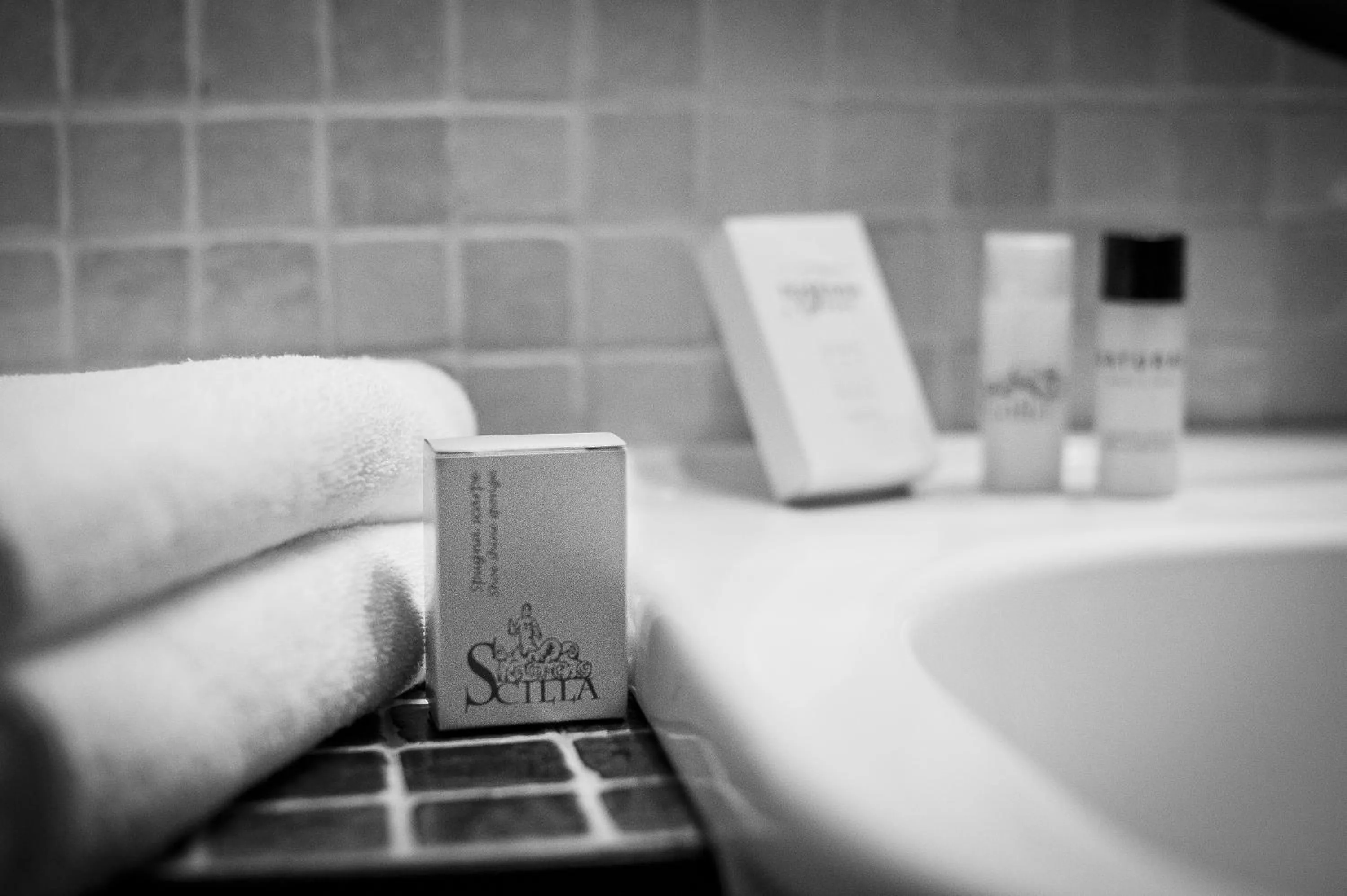 Bathroom in Hotel Scilla