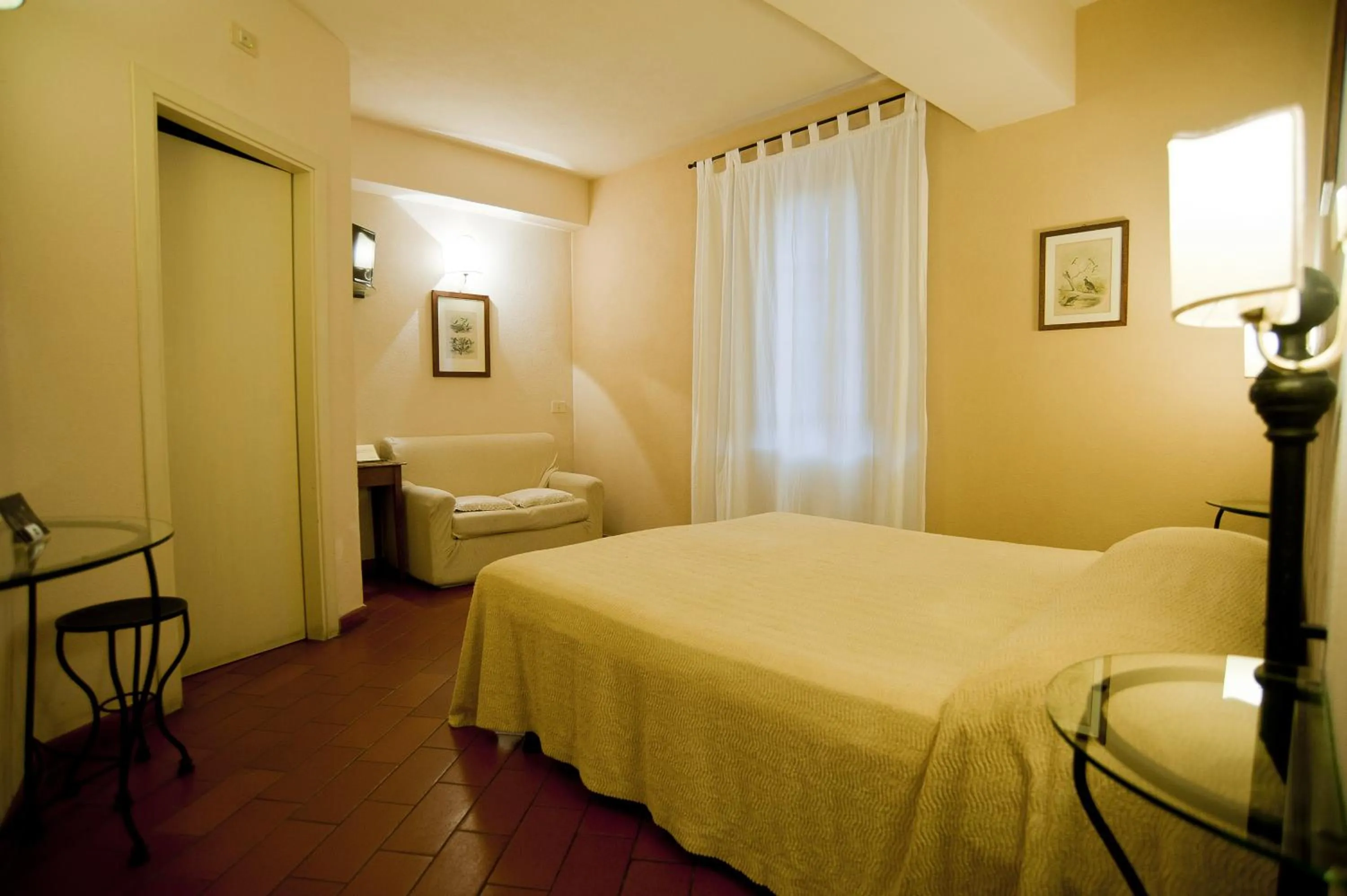 Bed in Hotel Scilla