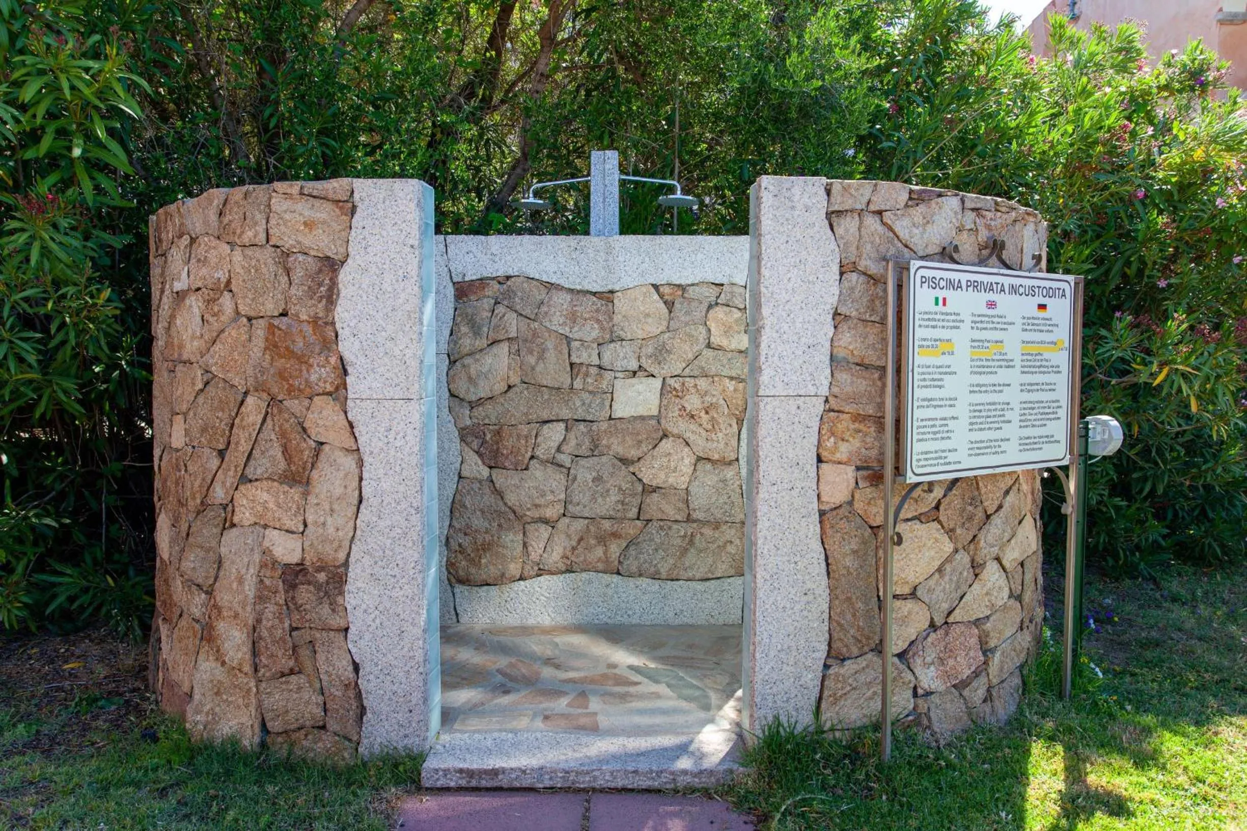 Garden in Il Viandante