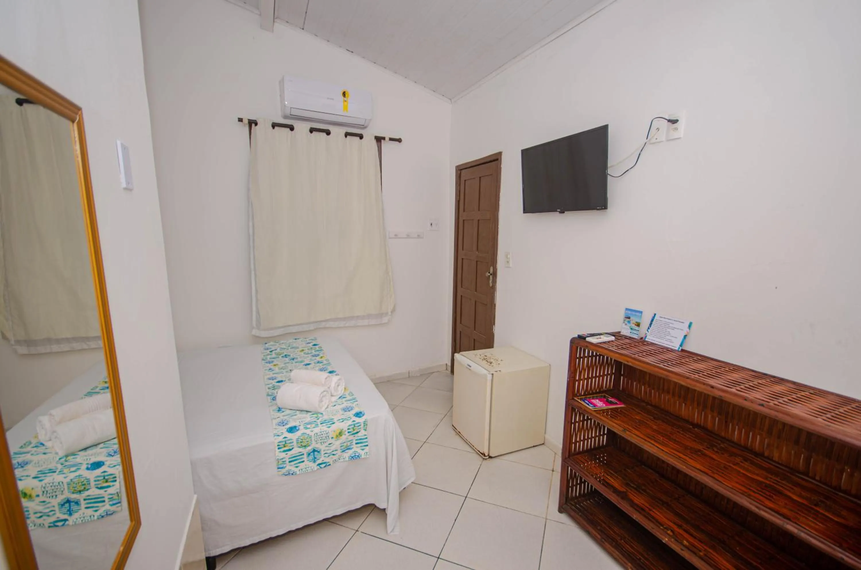 Photo of the whole room, Bed in Pousada Natal