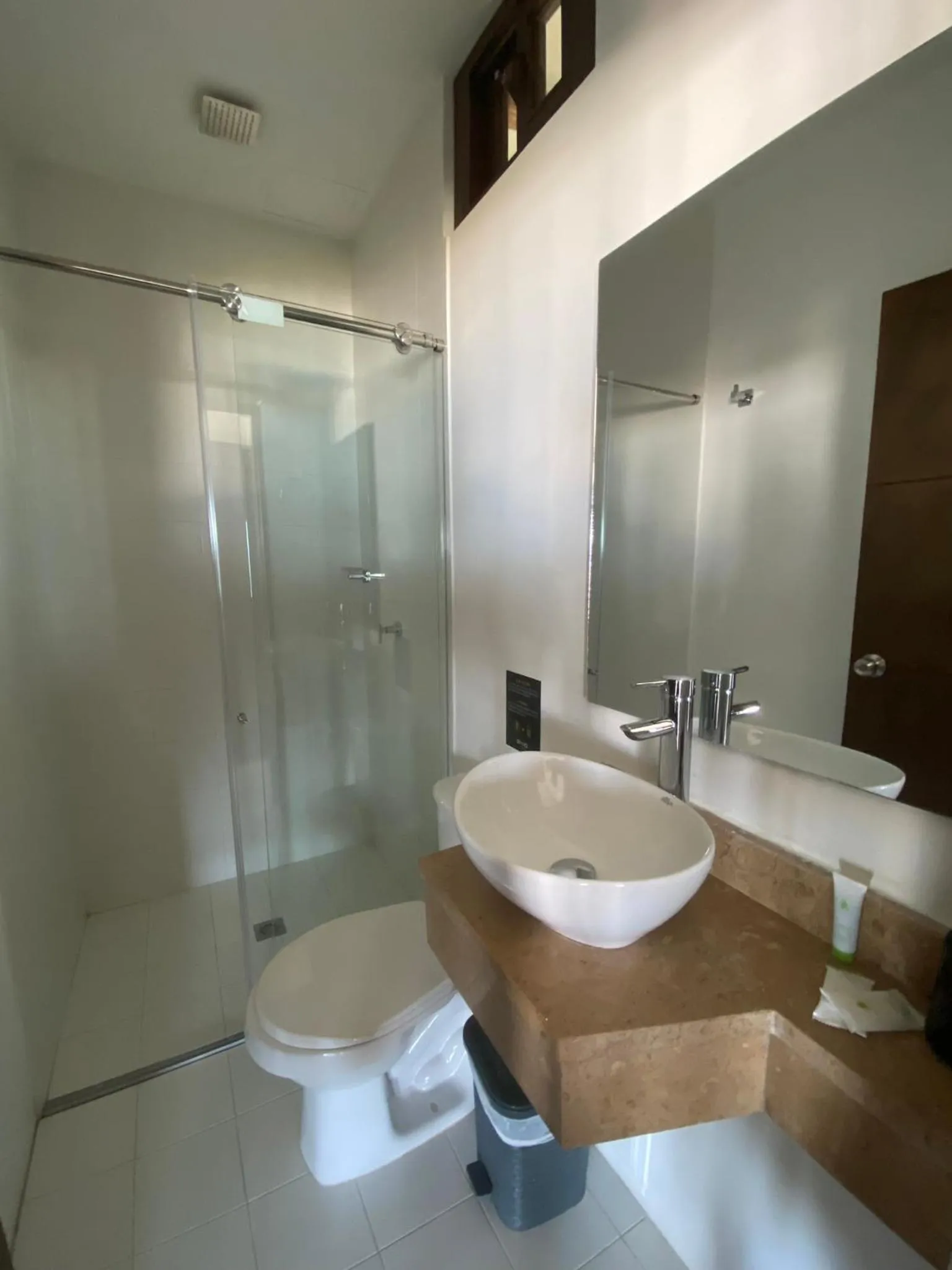 Bathroom in Akela Gaira Hotel