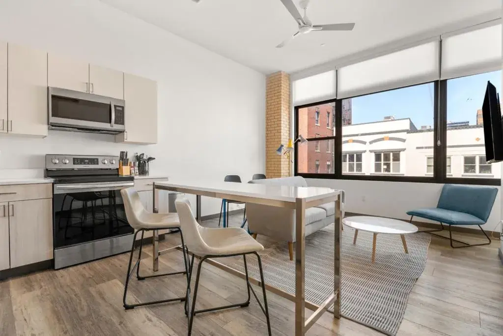 Two-Bedroom Suite in Exhibit A2 Two-Bedroom Suite in Exhibit A2