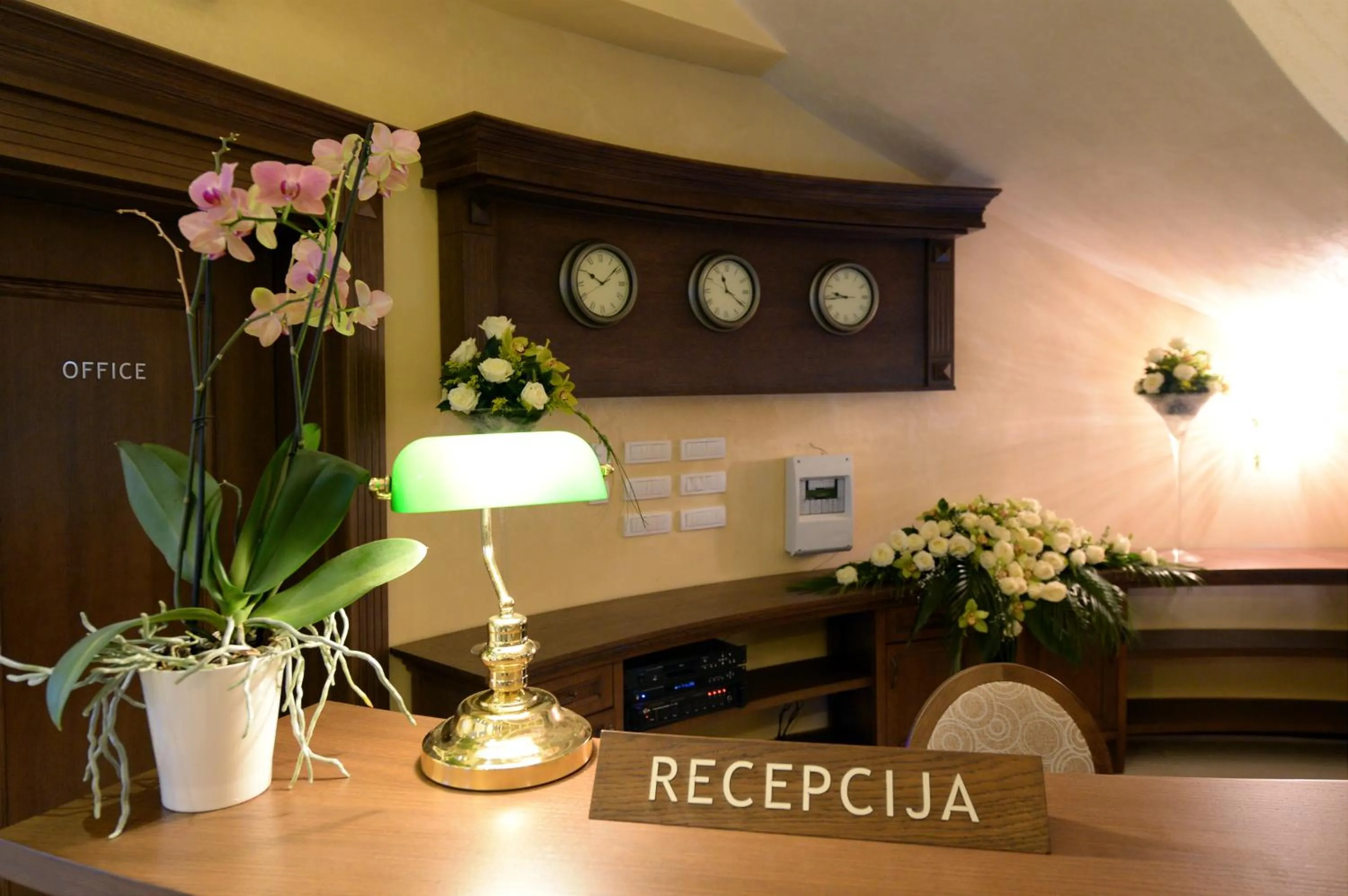 Lobby or reception in Hotel Majdan