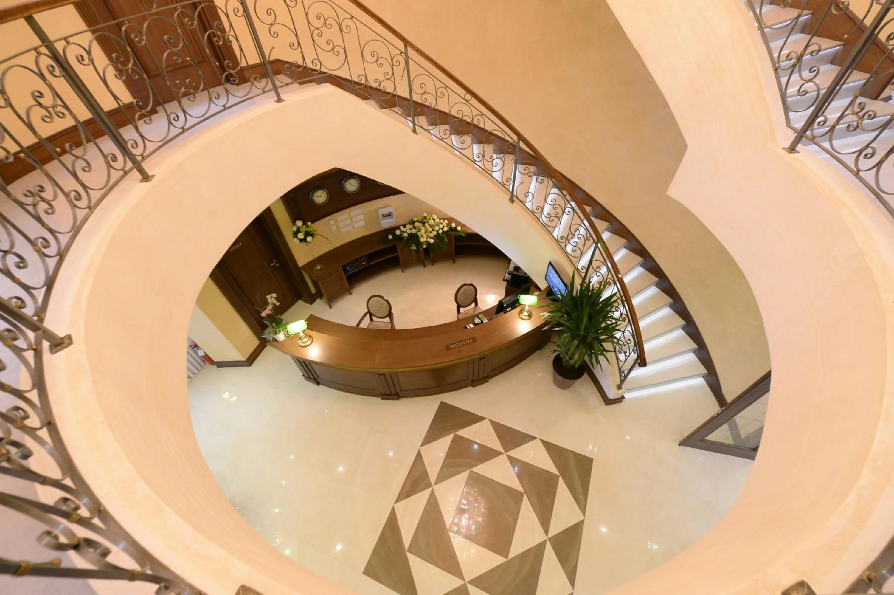 Lobby or reception in Hotel Majdan