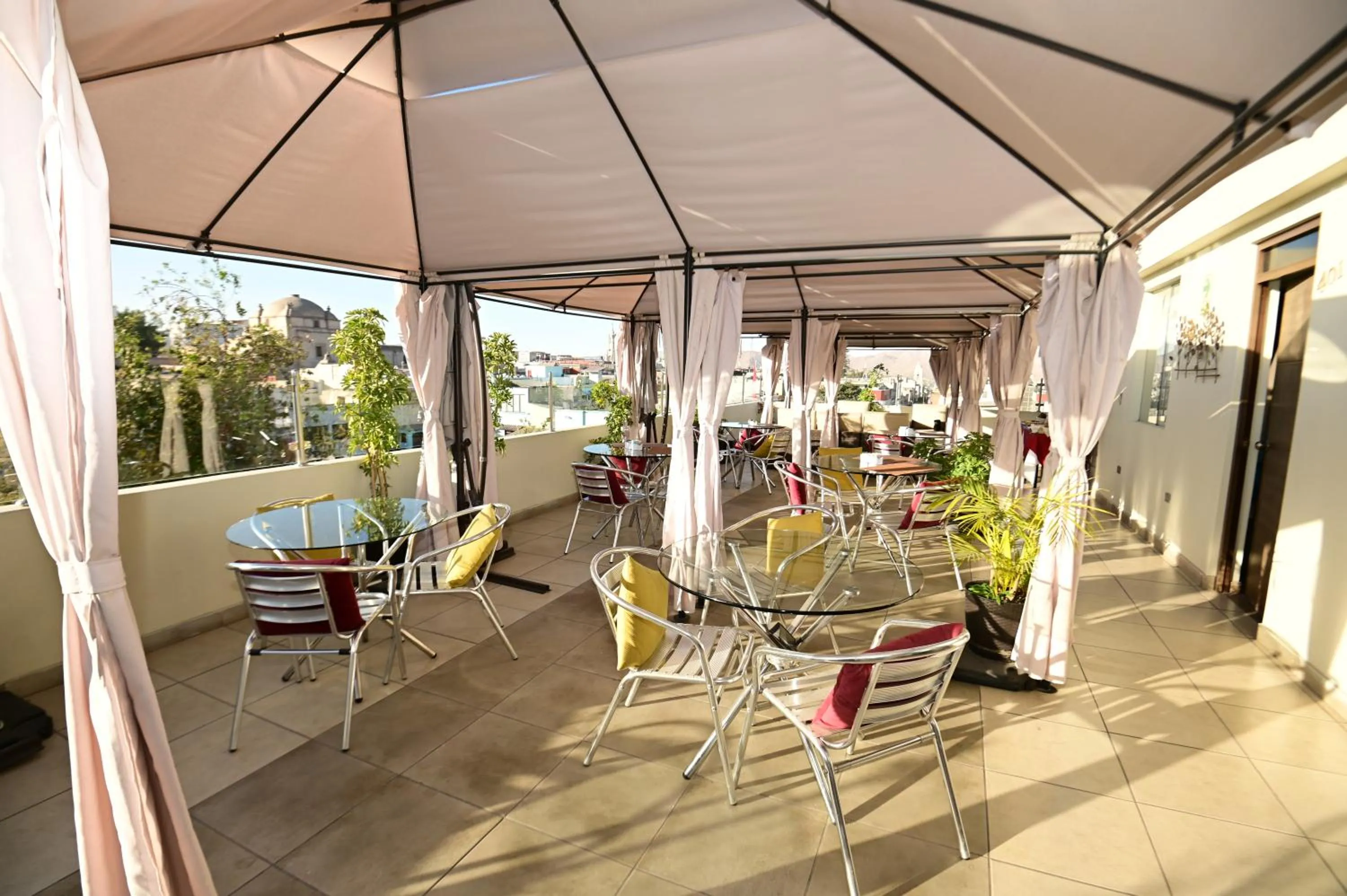 Patio in Bon Repos Boutique