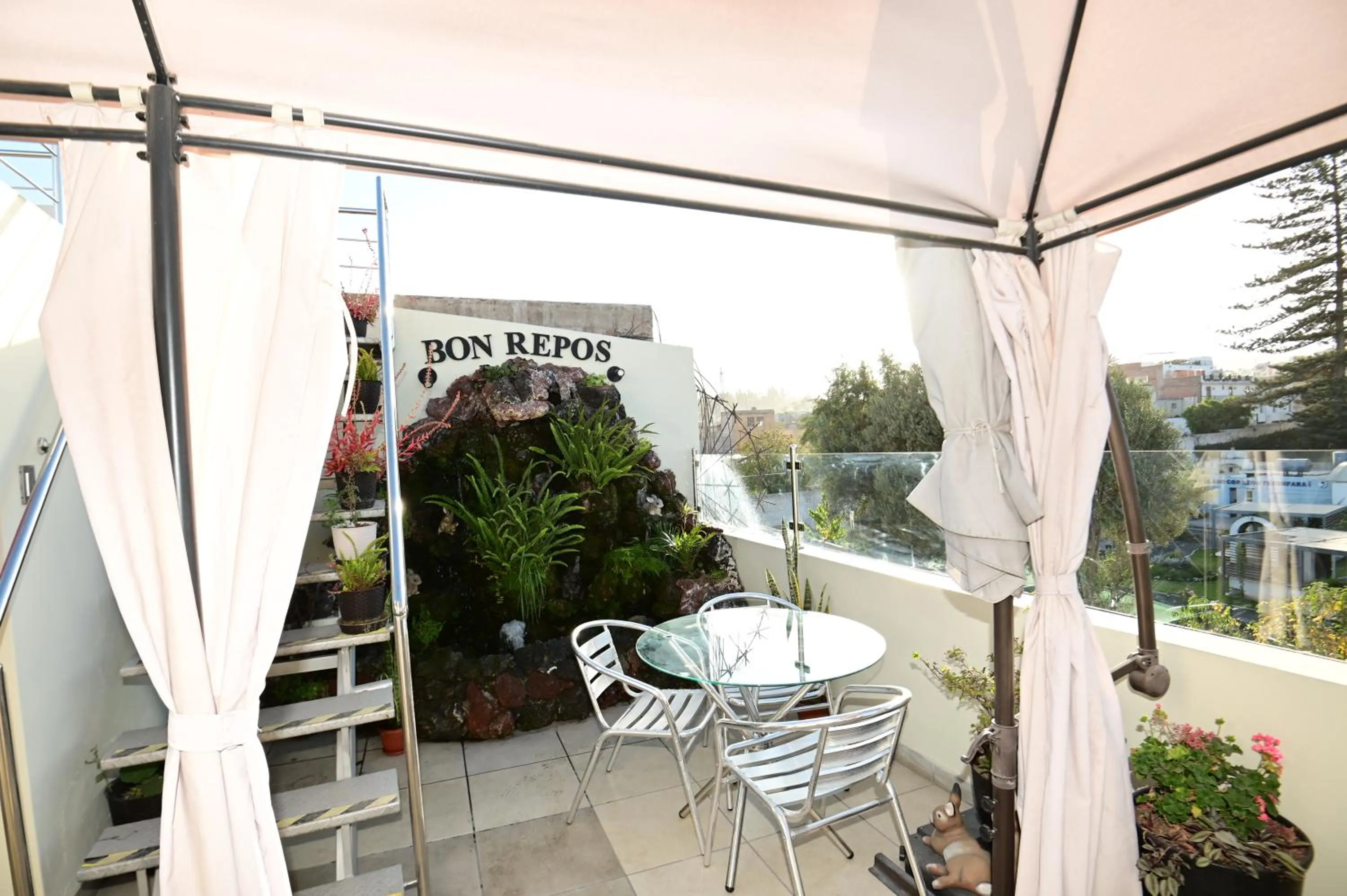 Property building in Bon Repos Boutique