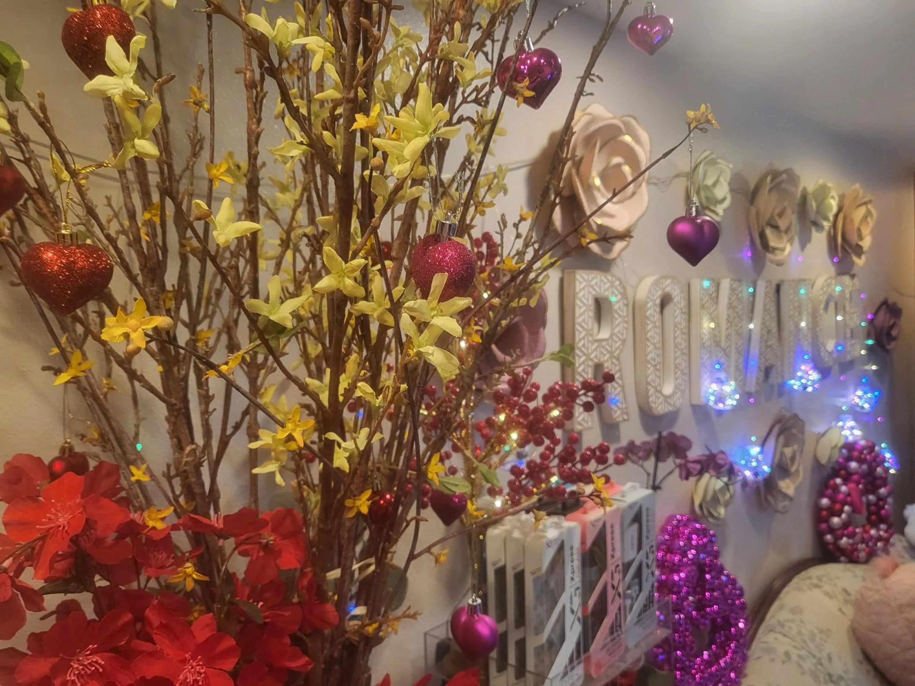 Decorative detail in Inn of the Dove Harrisburg-Hershey Romantic Suites