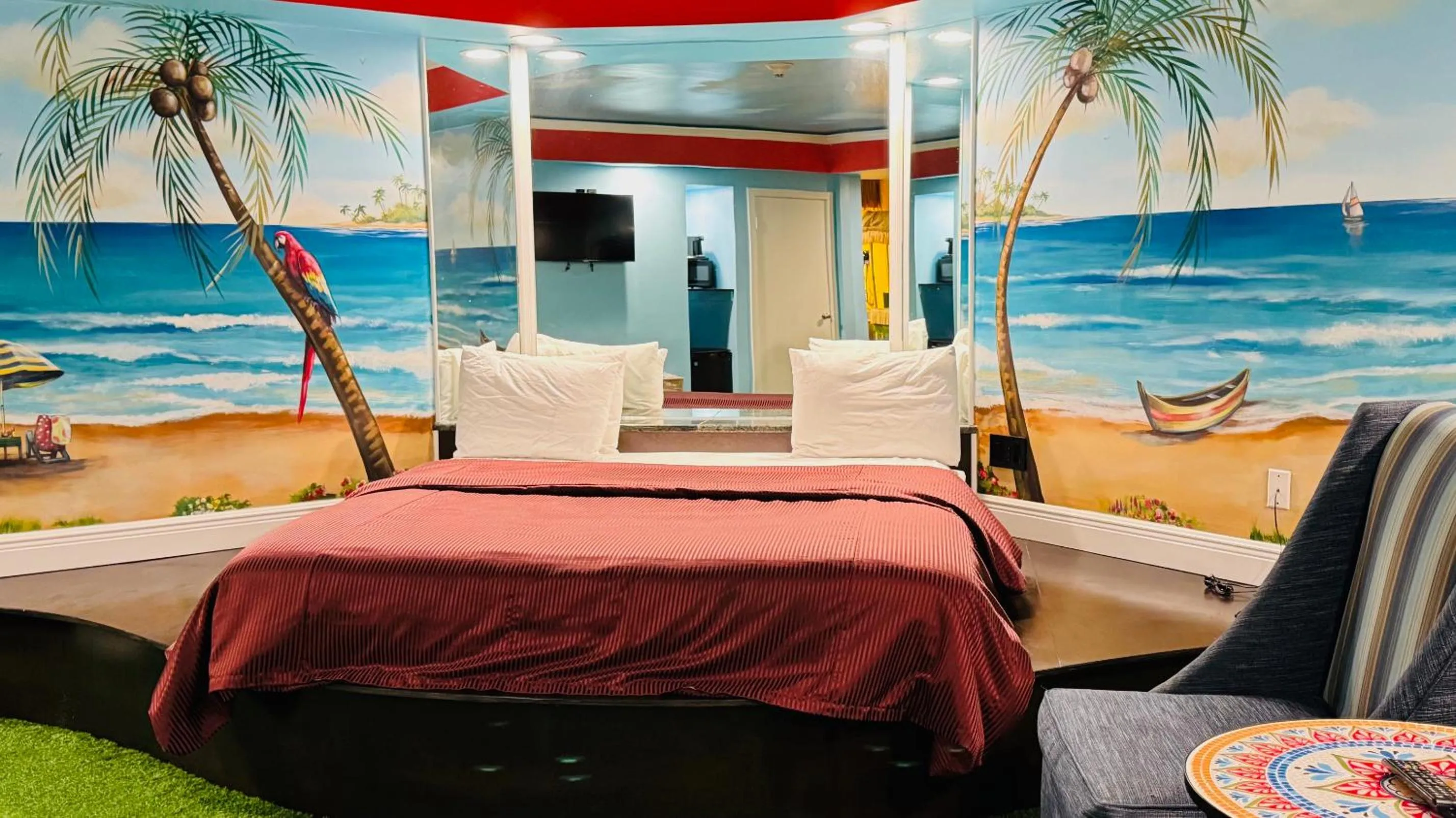 Bed in Inn of the Dove Harrisburg-Hershey Romantic Suites