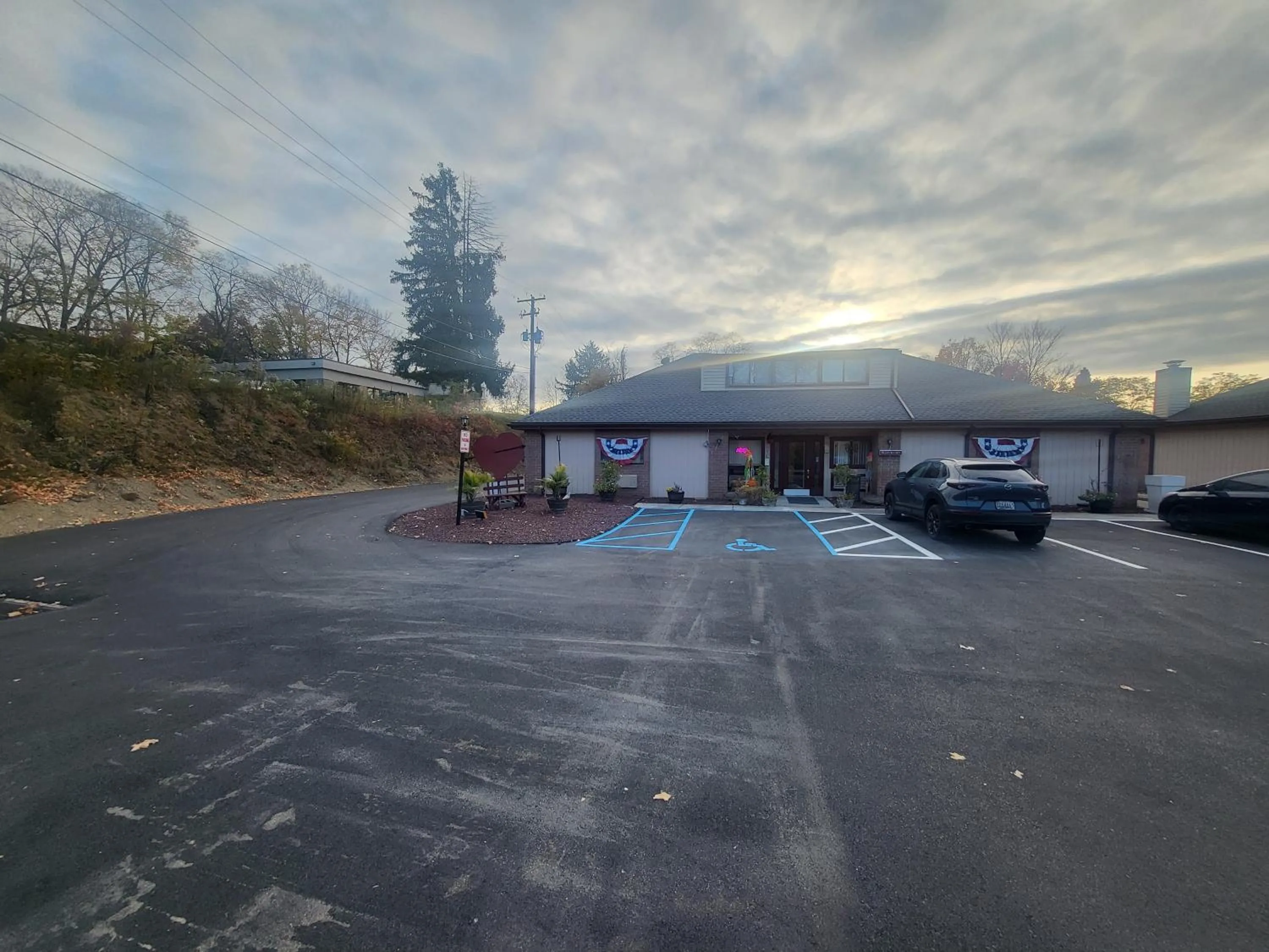 Property building in Inn of the Dove Harrisburg-Hershey Romantic Suites