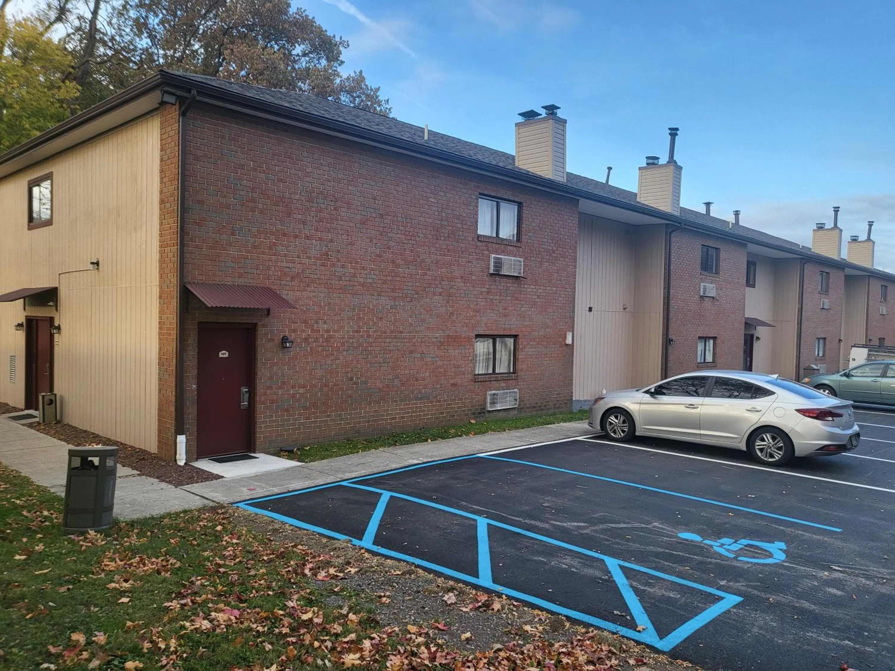 Property building in Inn of the Dove Harrisburg-Hershey Romantic Suites