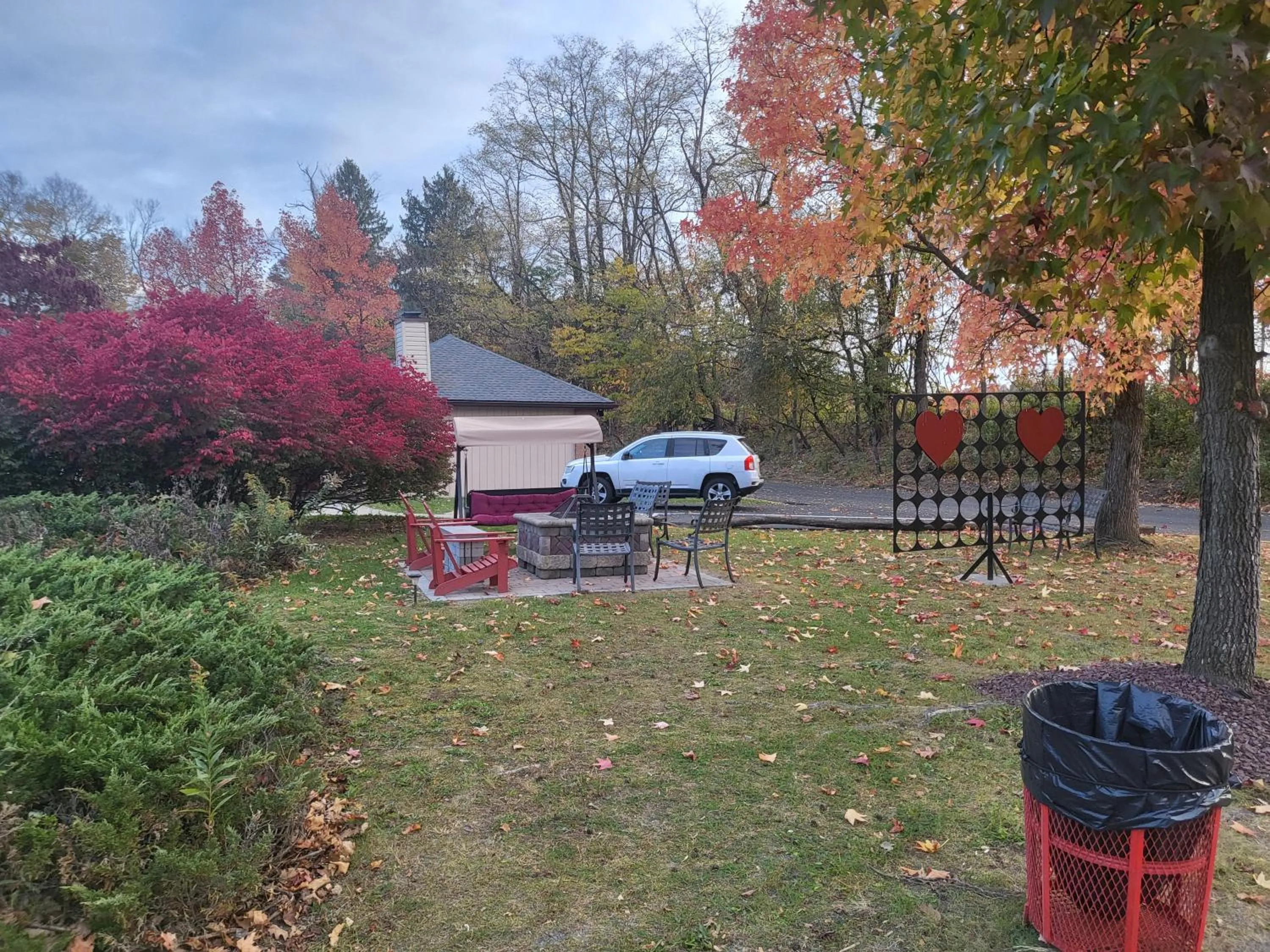 Natural landscape in Inn of the Dove Harrisburg-Hershey Romantic Suites