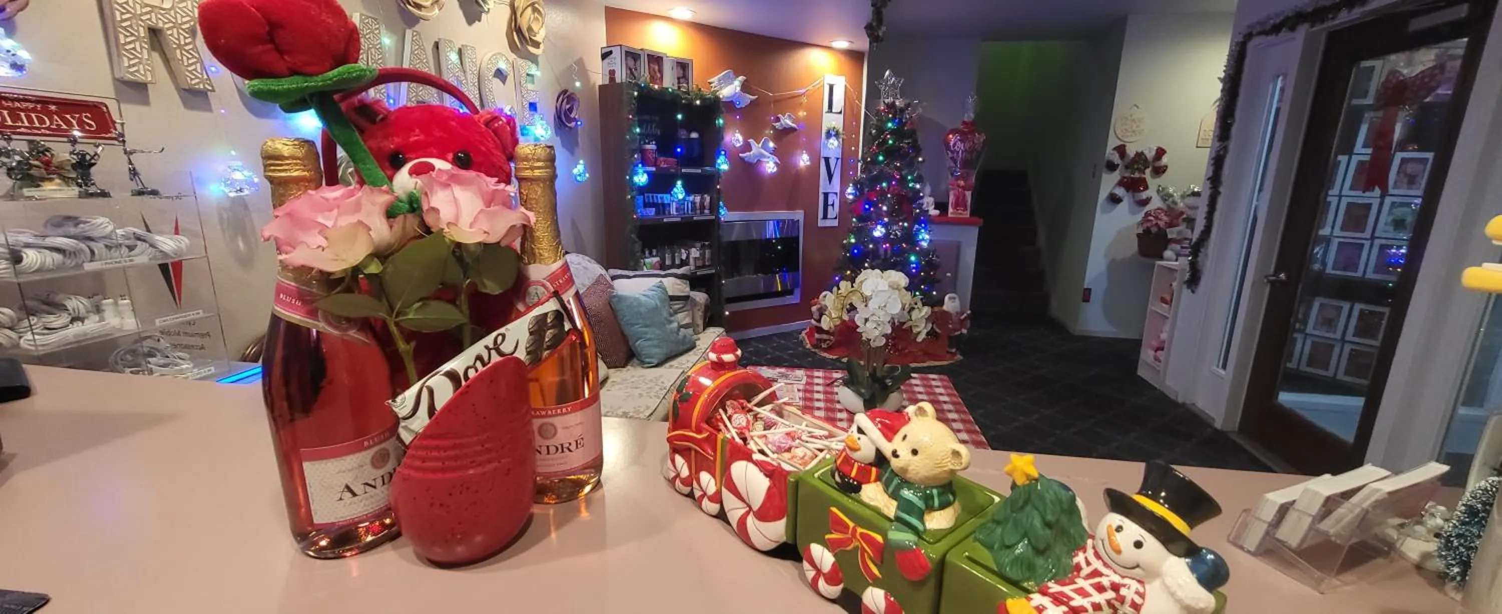 Lobby or reception in Inn of the Dove Harrisburg-Hershey Romantic Suites