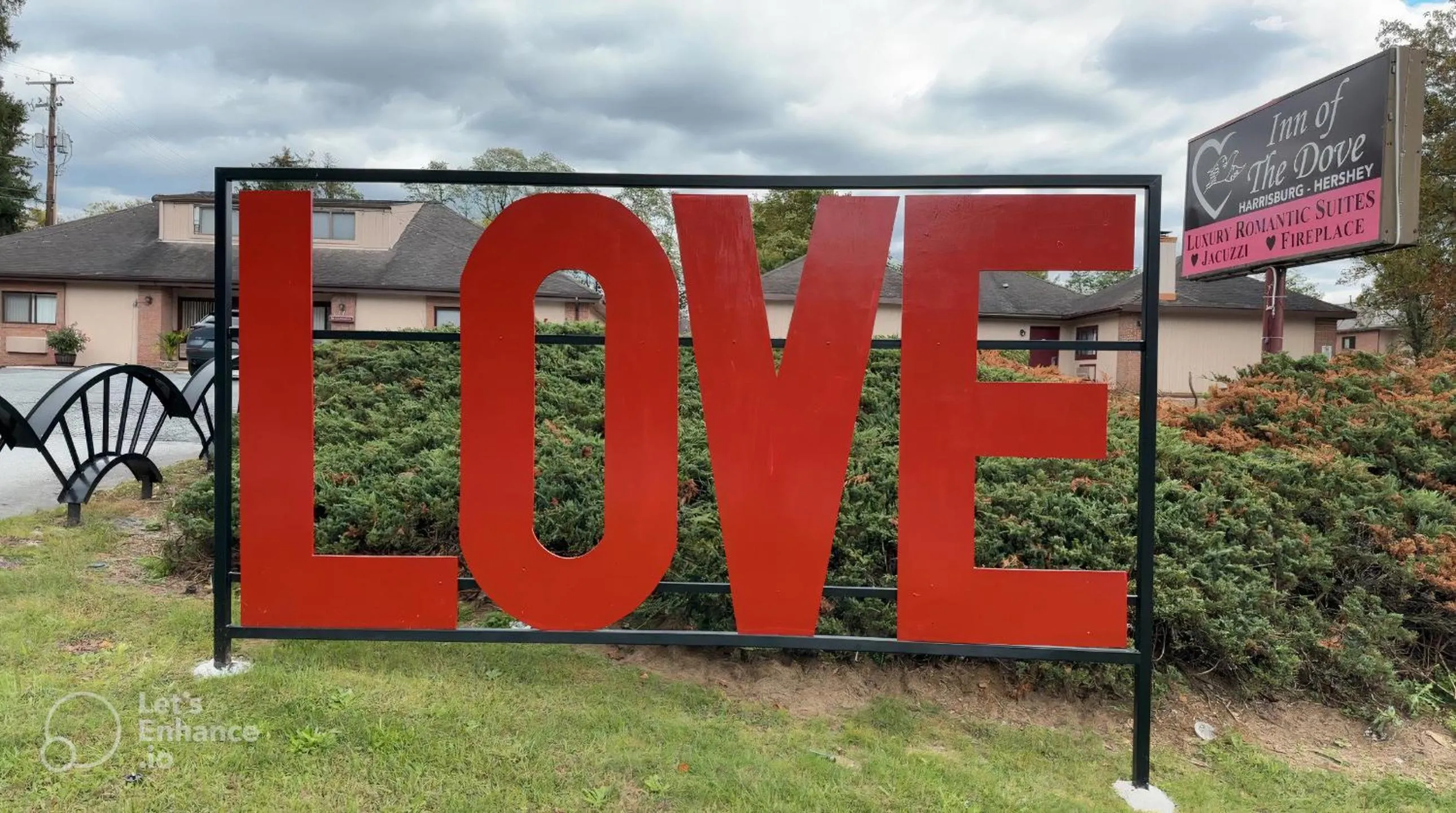 Logo/Certificate/Sign in Inn of the Dove Harrisburg-Hershey Romantic Suites