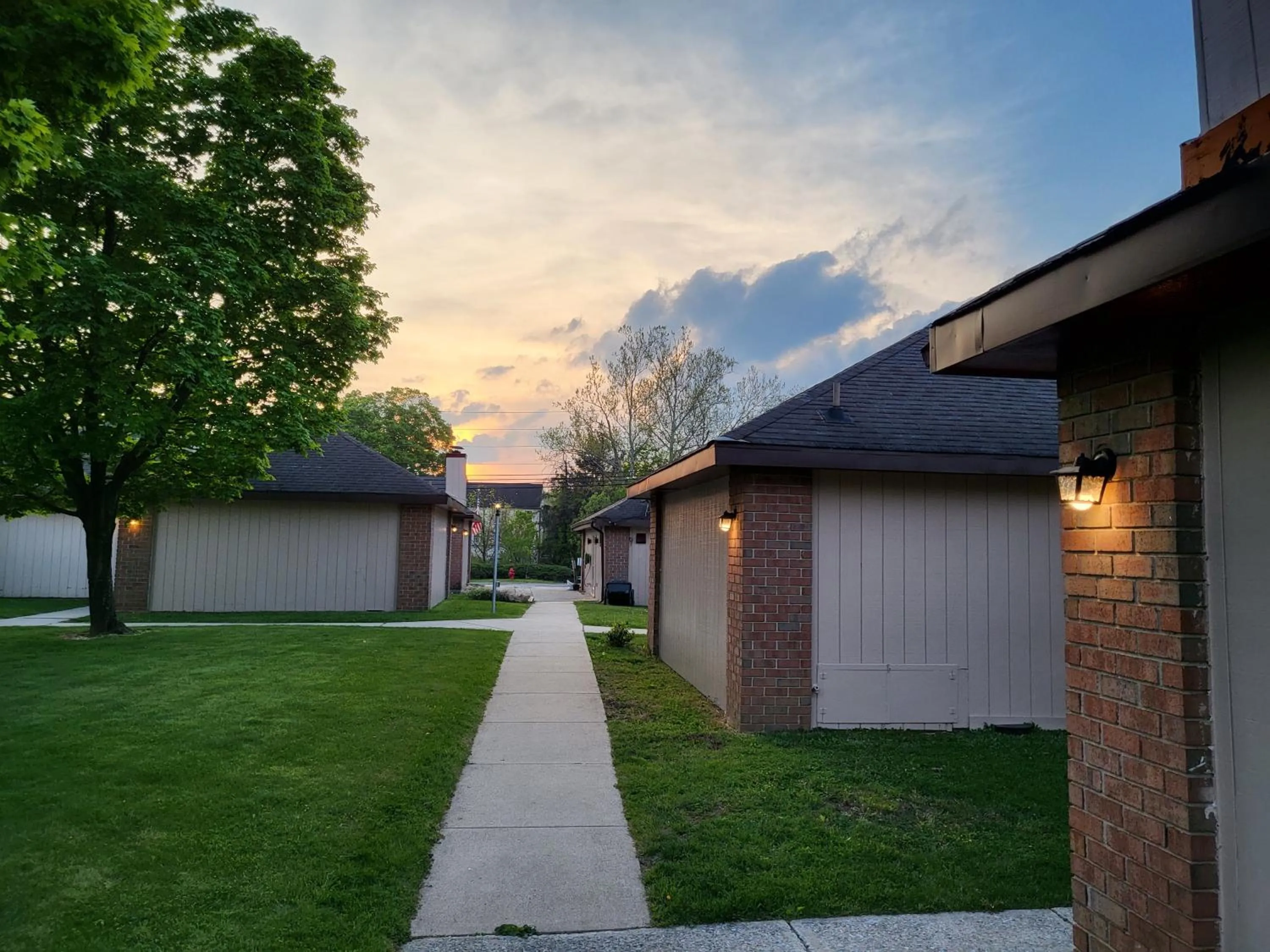 Property building in Inn of the Dove Harrisburg-Hershey Romantic Suites