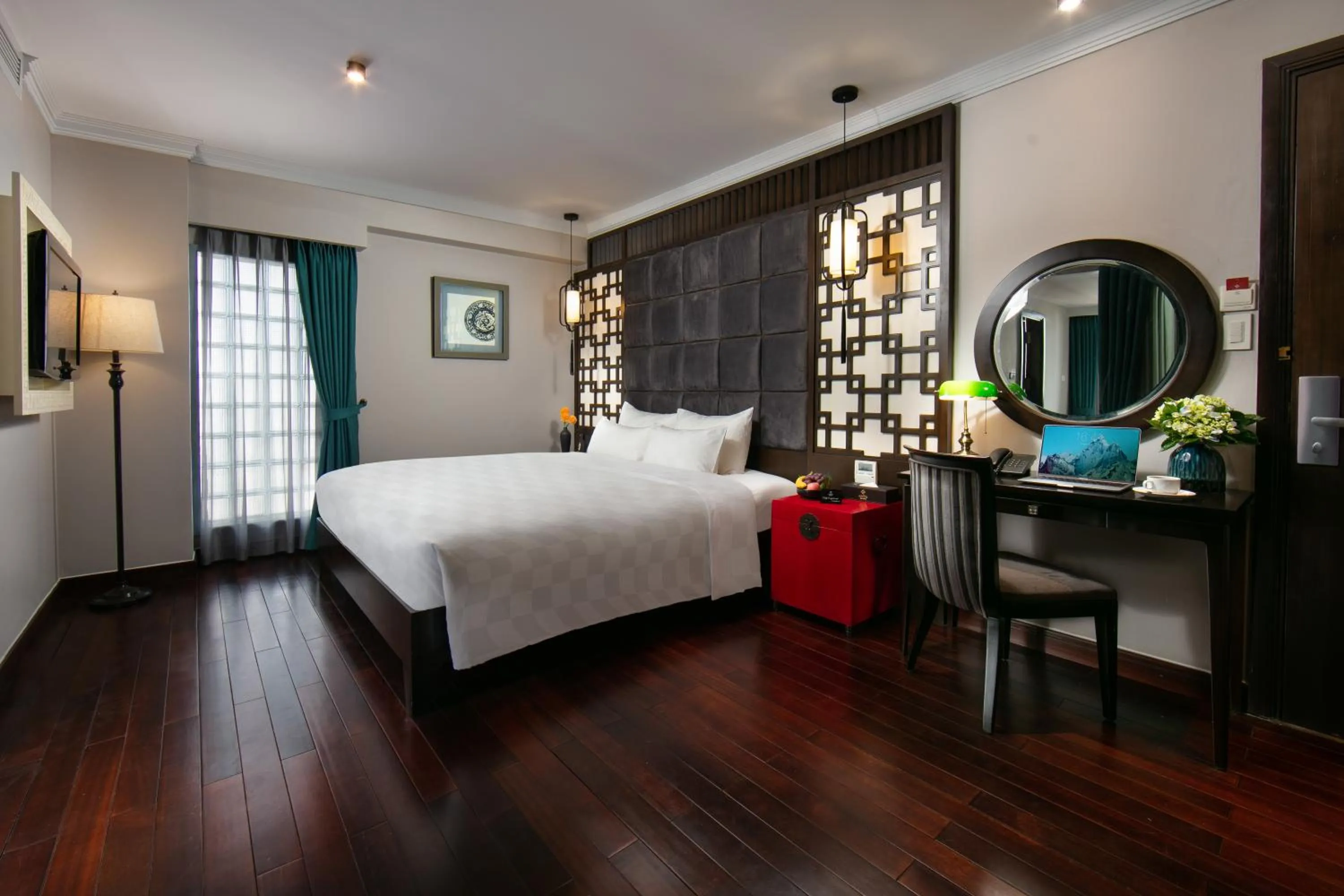 Bed in HOTEL du LAC Hanoi