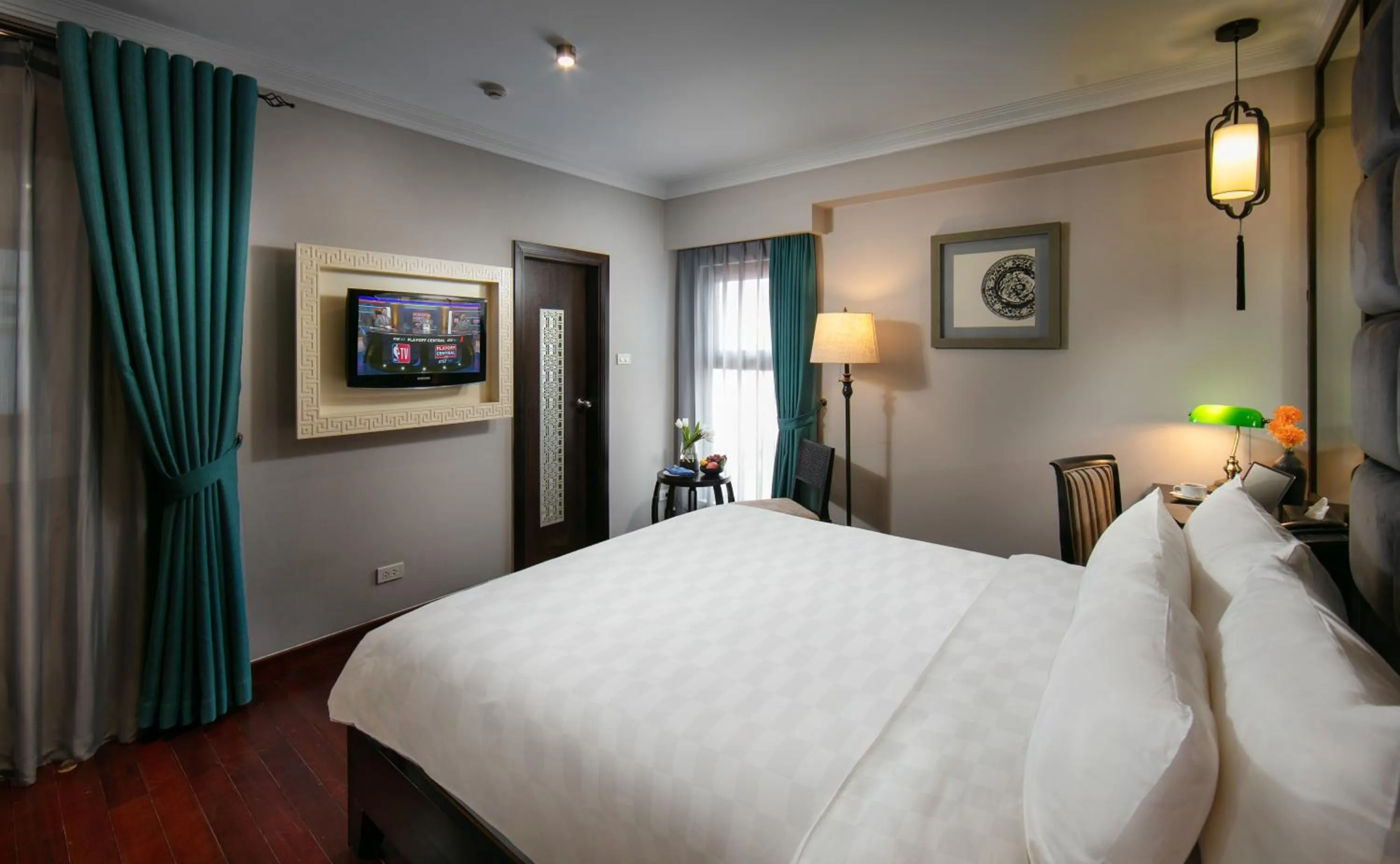 Bedroom, Bed in HOTEL du LAC Hanoi