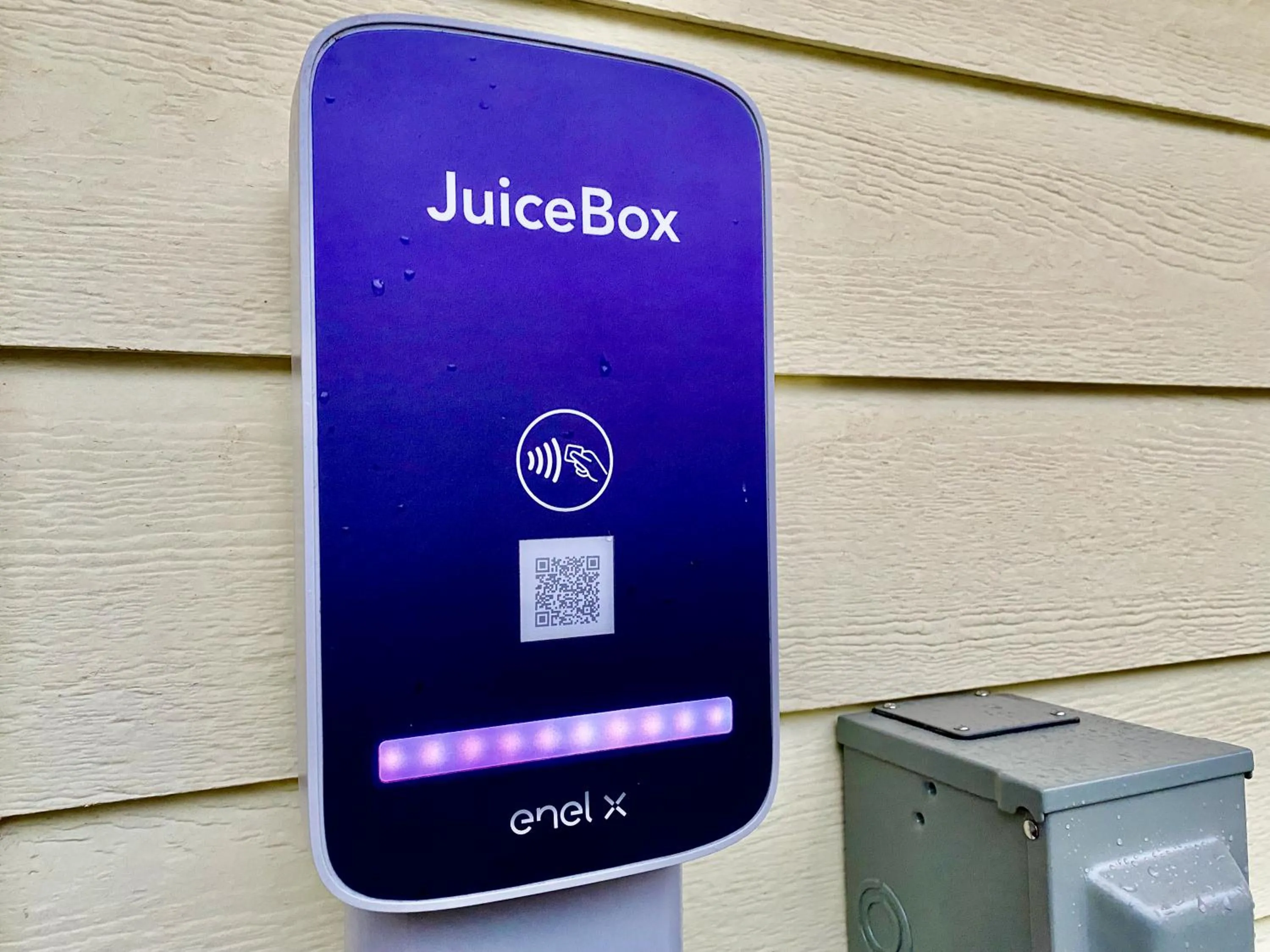 Parking in Sunset Glow Hidden Meadow BBQ HotTub by Casa Oso