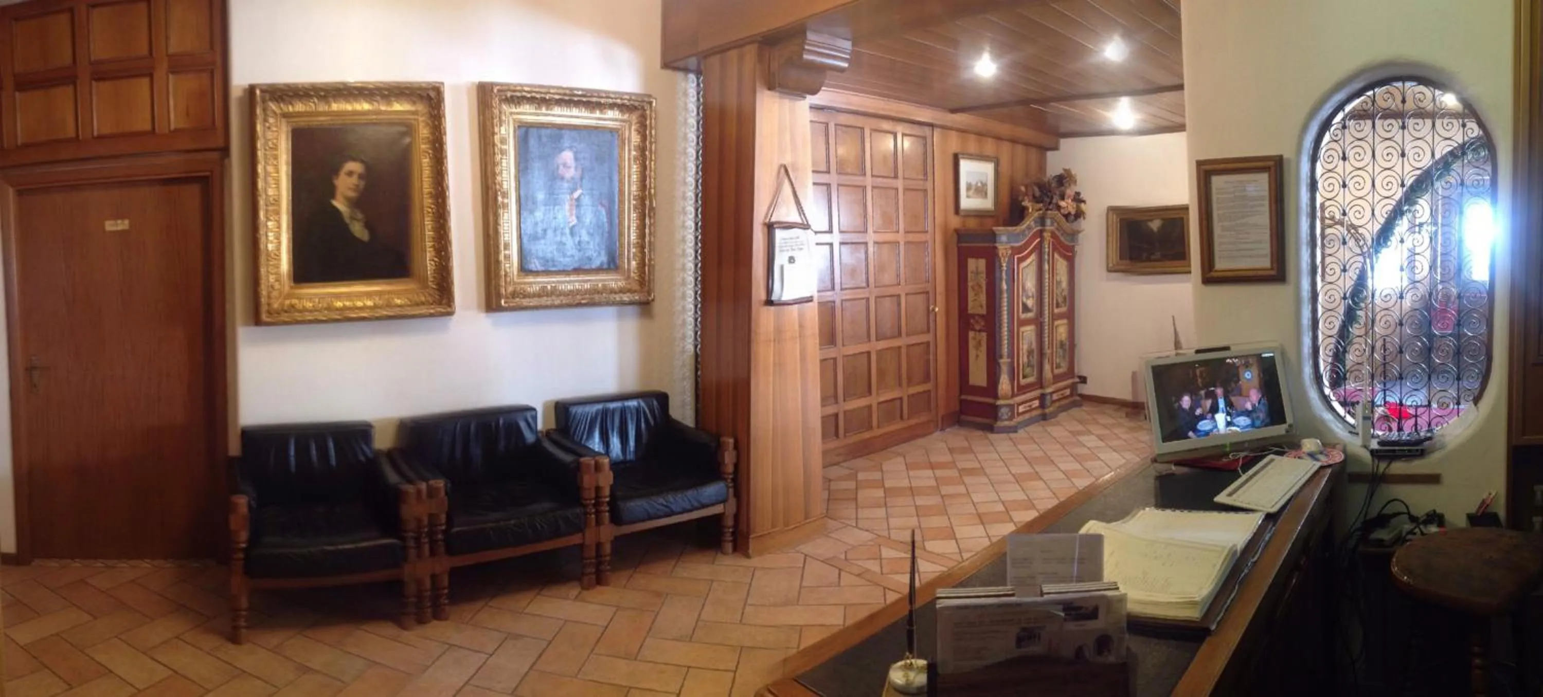 Lobby or reception in Park Hotel Mater Dei