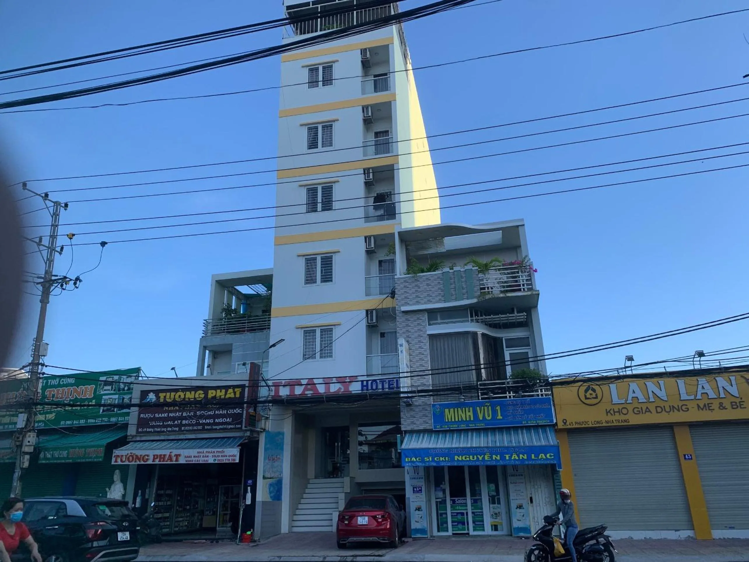 Facade/entrance in Italy Hotel