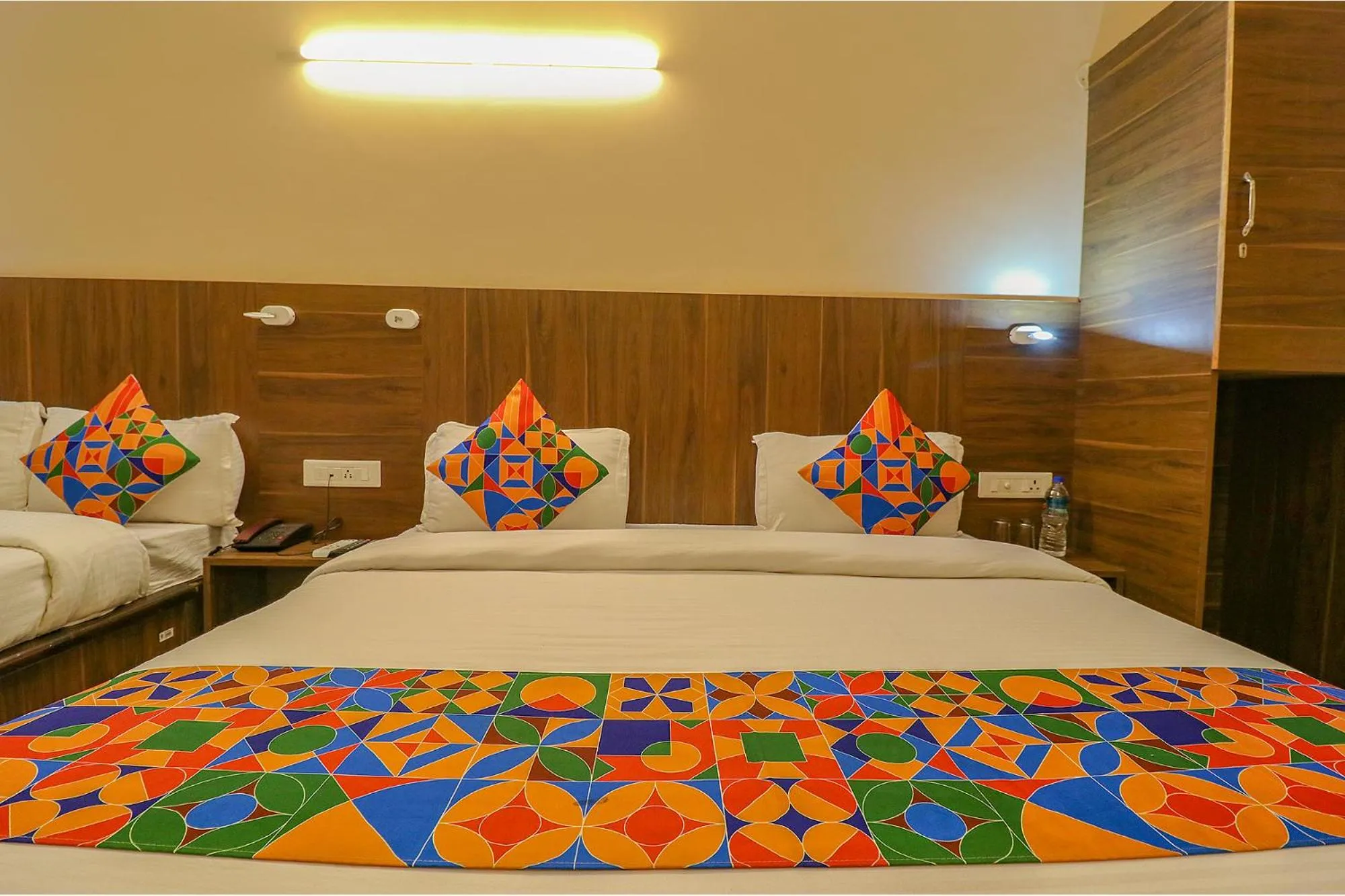Bed in FabHotel GD Sunrise Inn Amritsar