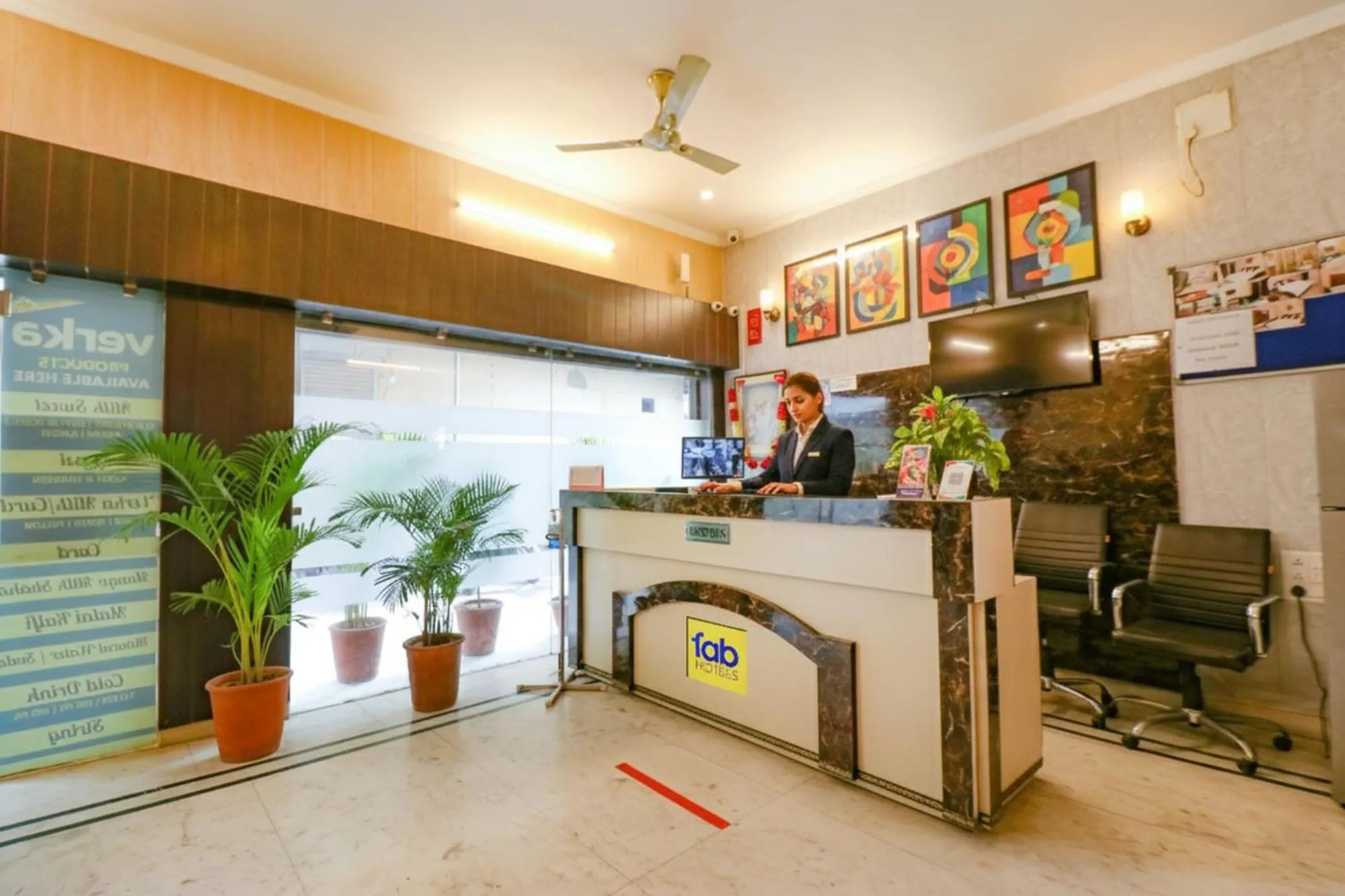 Lobby or reception in FabHotel GD Sunrise Inn Amritsar