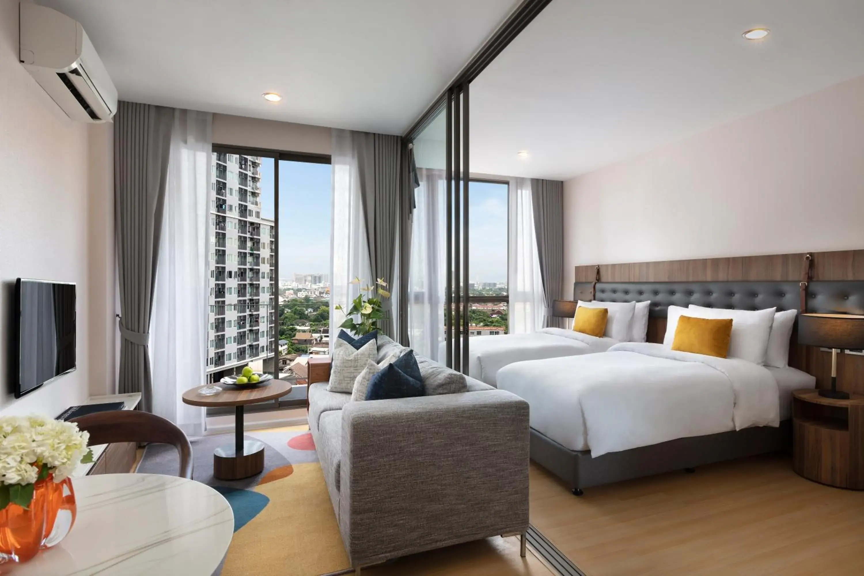 One Bedroom Executive Corner Twin in Oakwood Suites Tiwanon Bangkok One Bedroom Executive Corner Twin in Oakwood Suites Tiwanon Bangkok