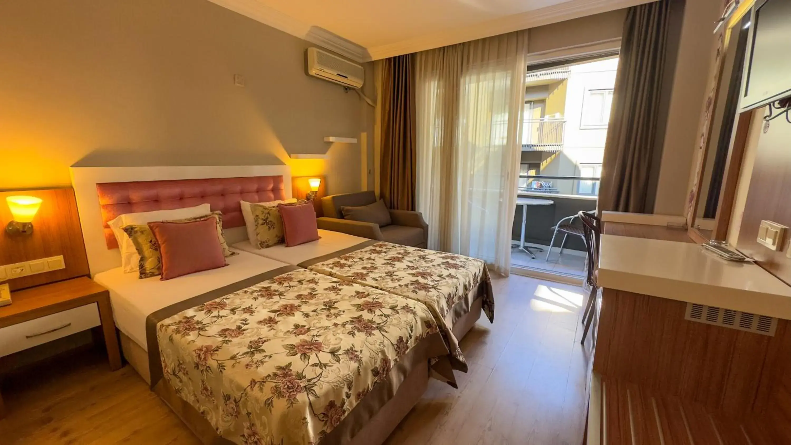 Standard Room in Bilkay Hotel Standard Room in Bilkay Hotel