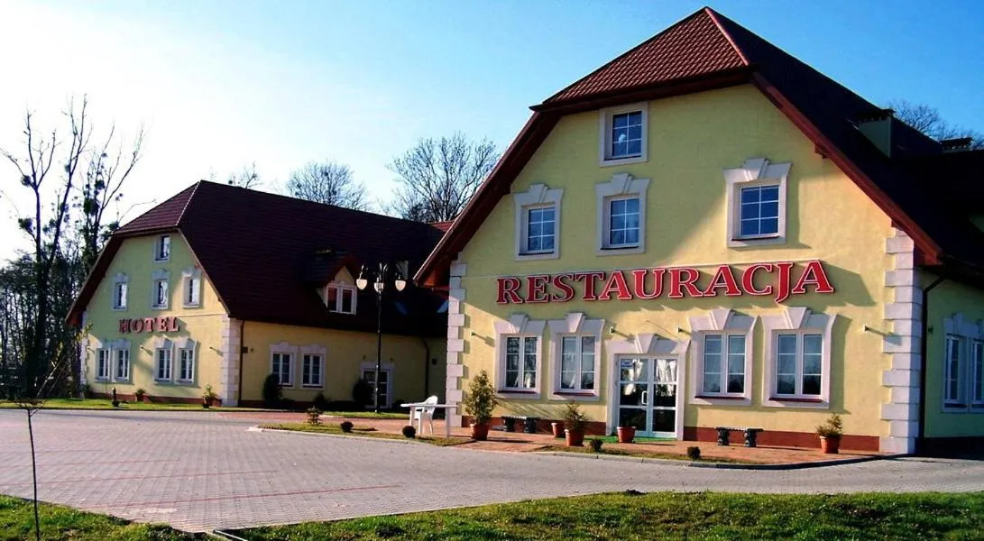 Facade/entrance in Willa Park